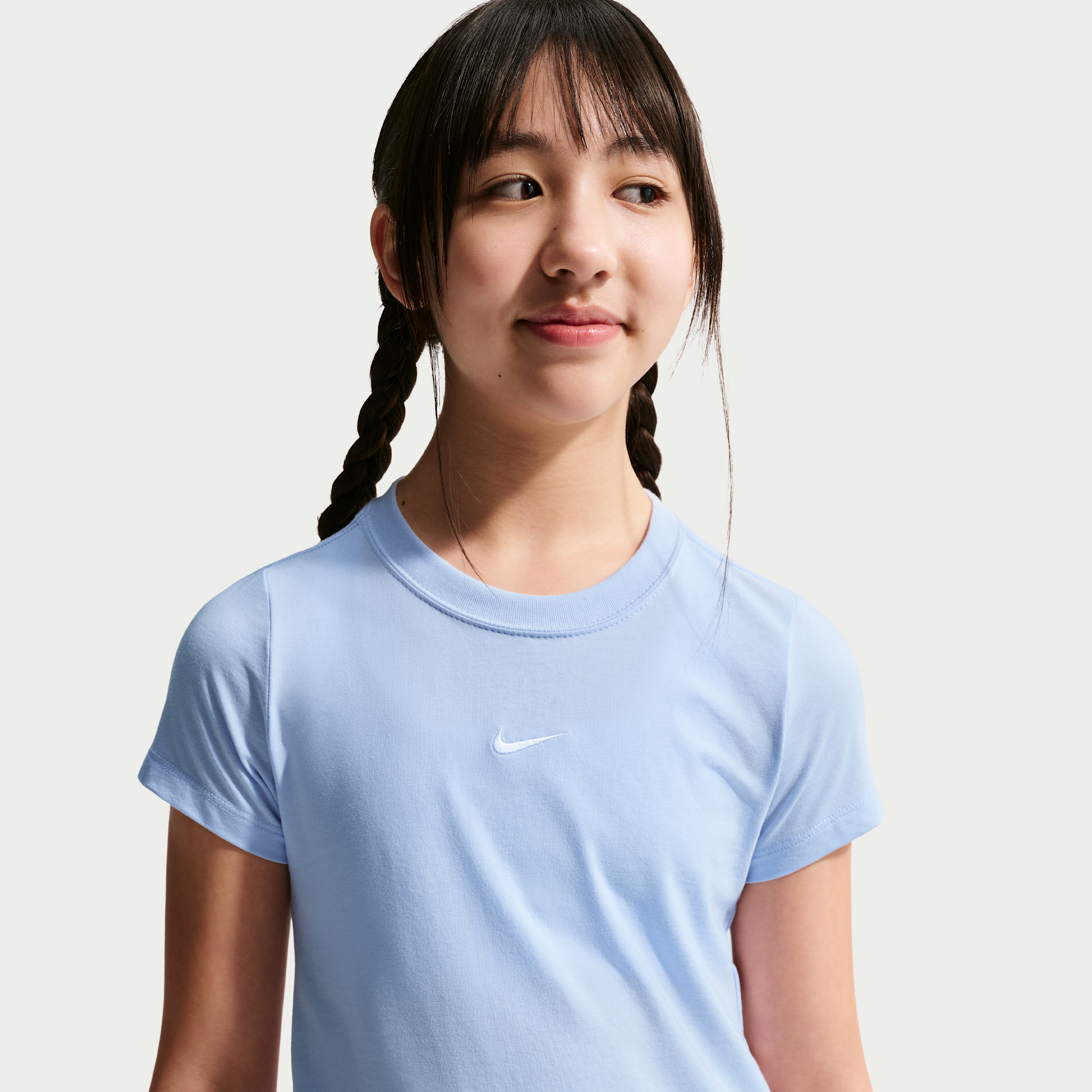 Nike Sportswear Big Kids' (Girls') Cropped T-Shirt in Blue | HF7010-407