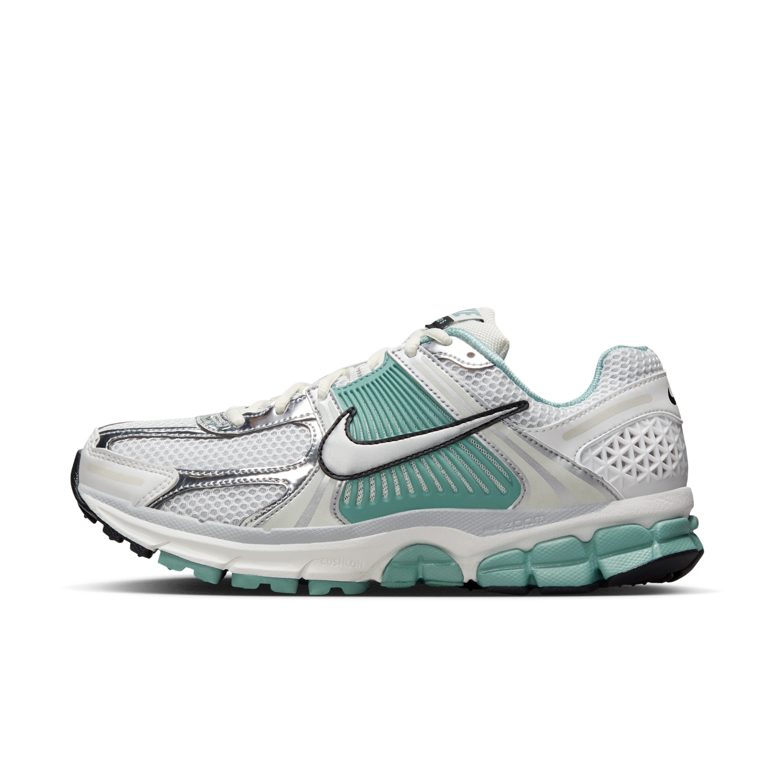 Nike Zoom Vomero 5 Sneaker In White