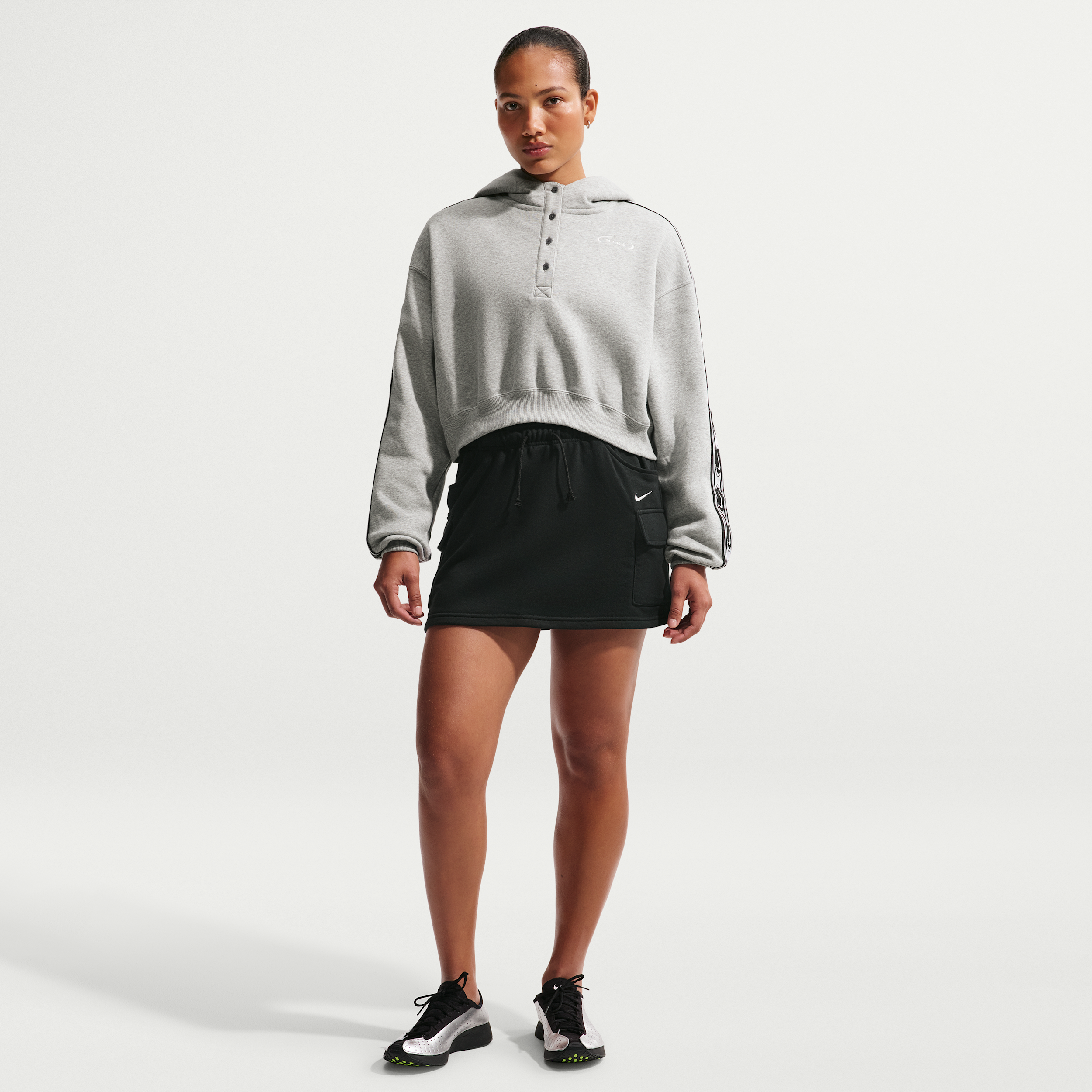 Women's Nike Sportswear Phoenix Fleece Mid-Rise Cargo Miniskirt in Black | IU7872-010