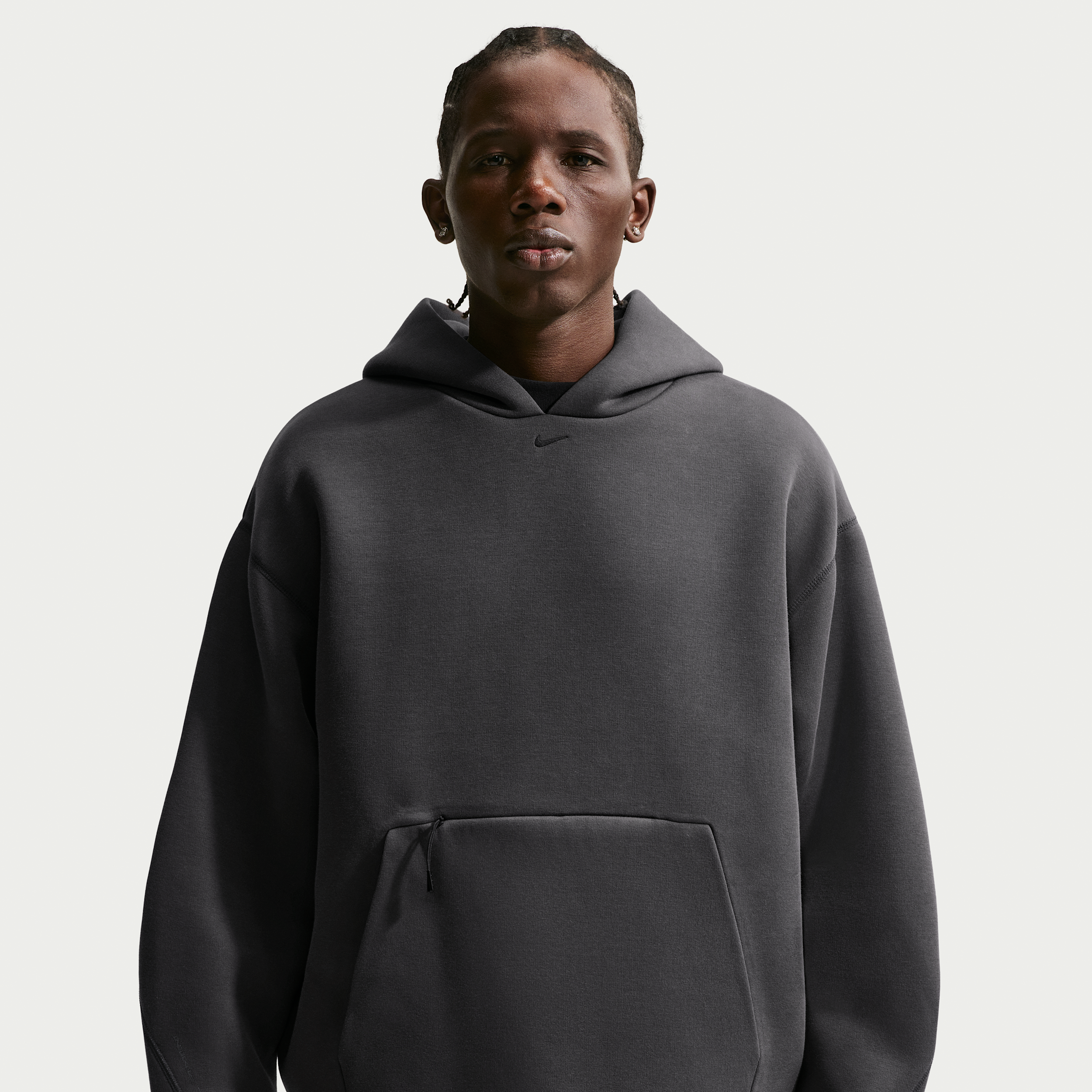 Nike Men's Tech Fleece Pullover Hoodie in Grey | IO9941-060