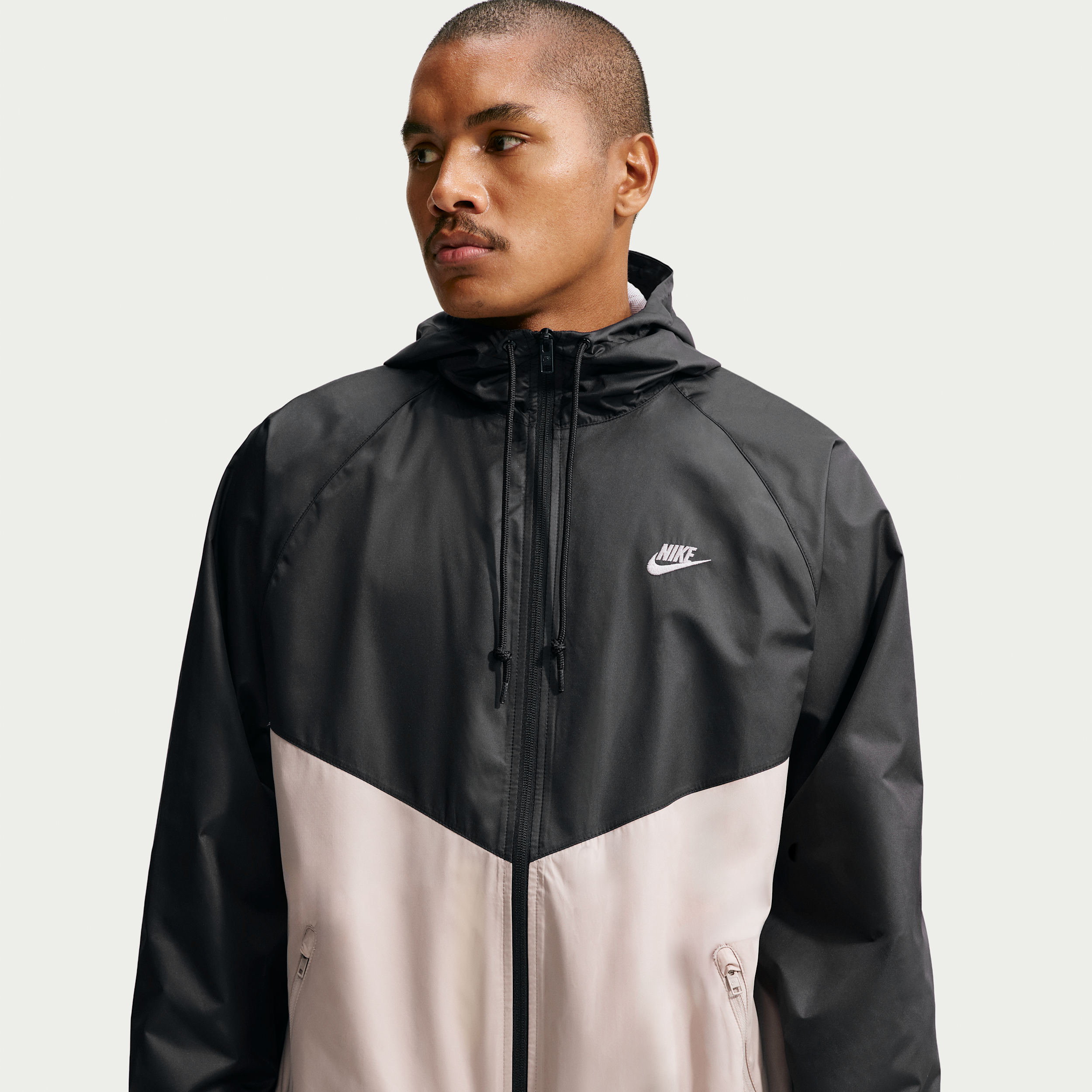 Nike Men's Windrunner Lined Jacket in Black | HV8369-011