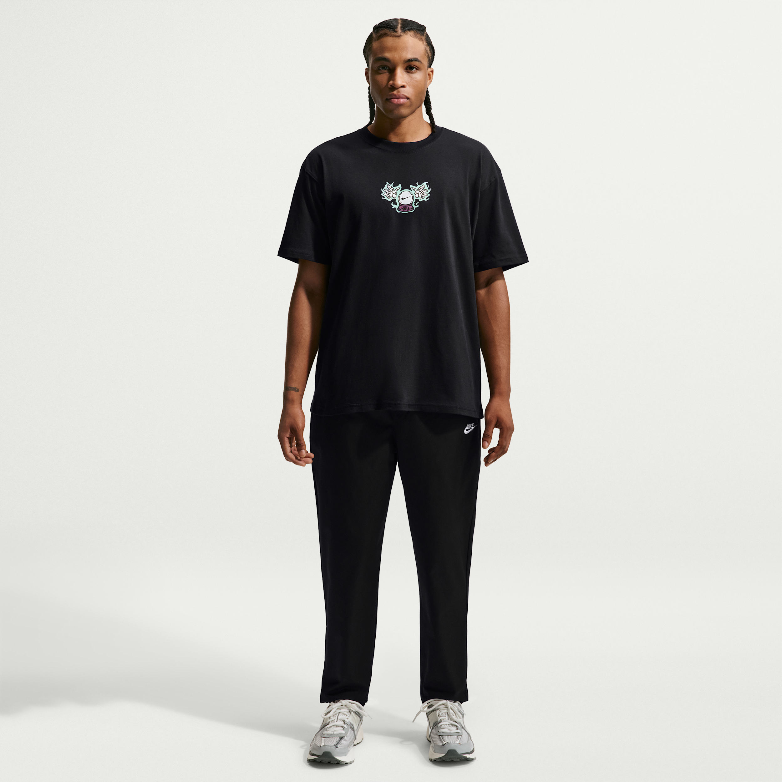 Nike Mens Tapered Mid Rise Relaxed Fit Active Pull-On Pant, Medium, Black