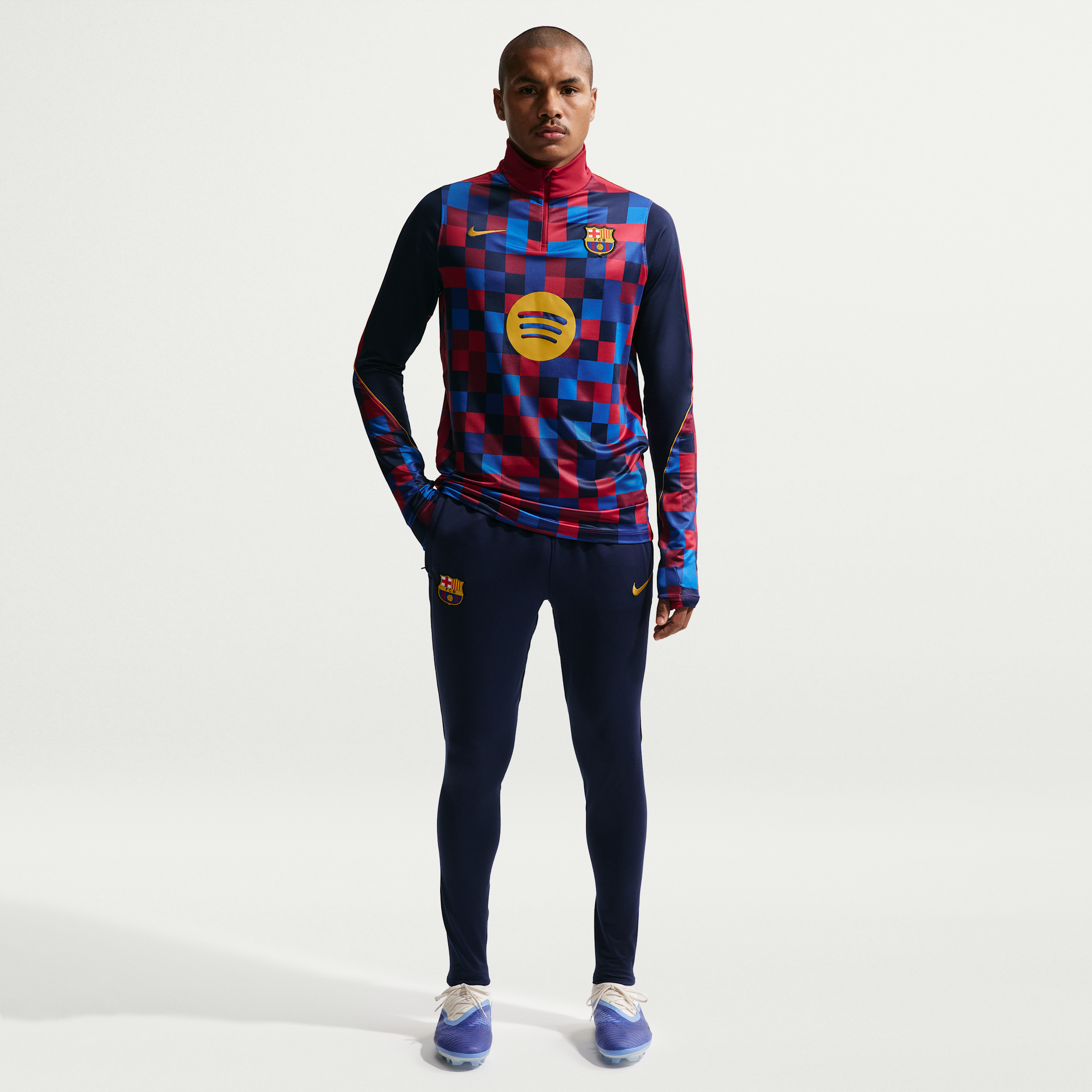 FC Barcelona Strike Nike Men's Dri-FIT Soccer Knit Pants in Blue | II2787-498