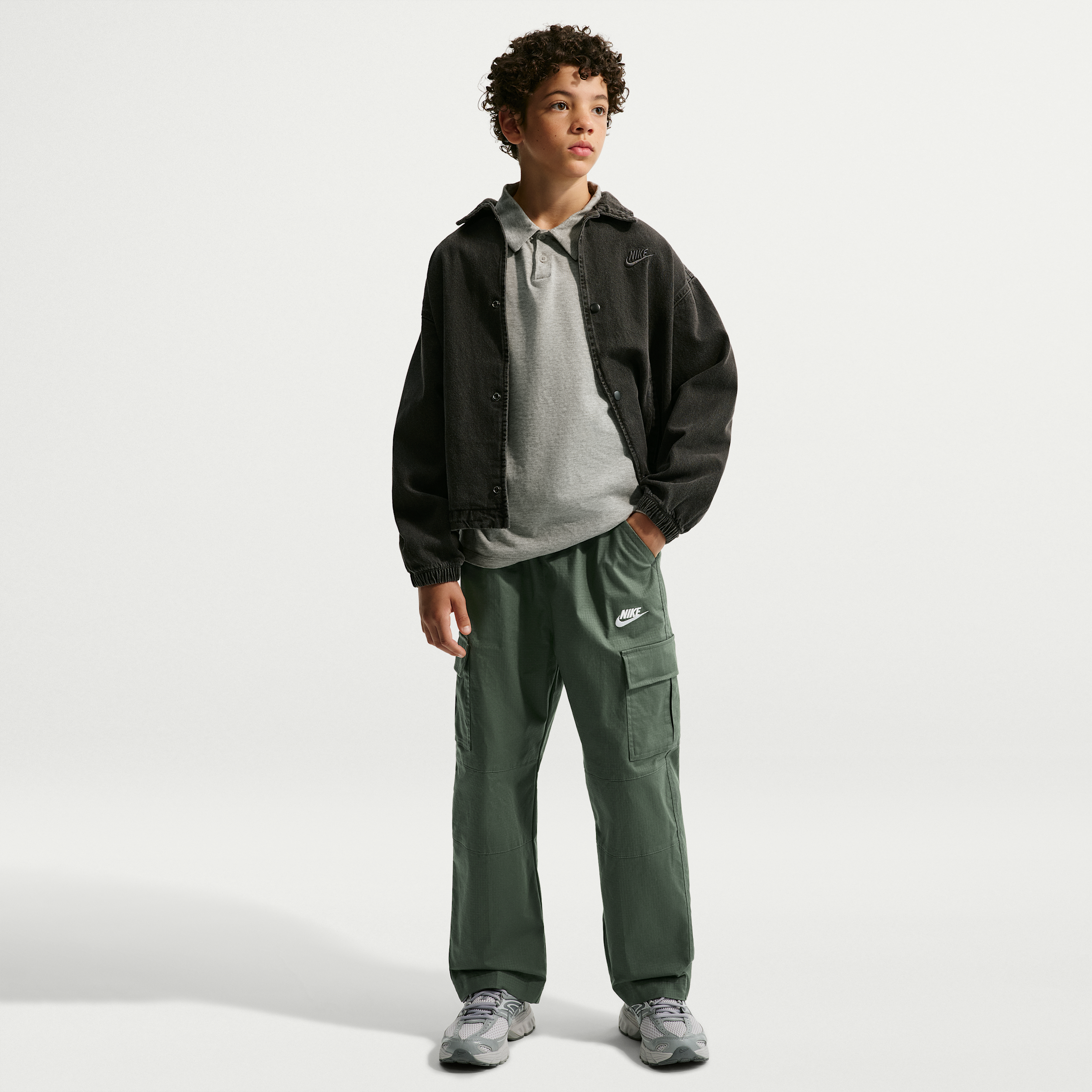 Nike Sportswear Club Big Kids' Woven Cargo Pants in Green | IF2825-303