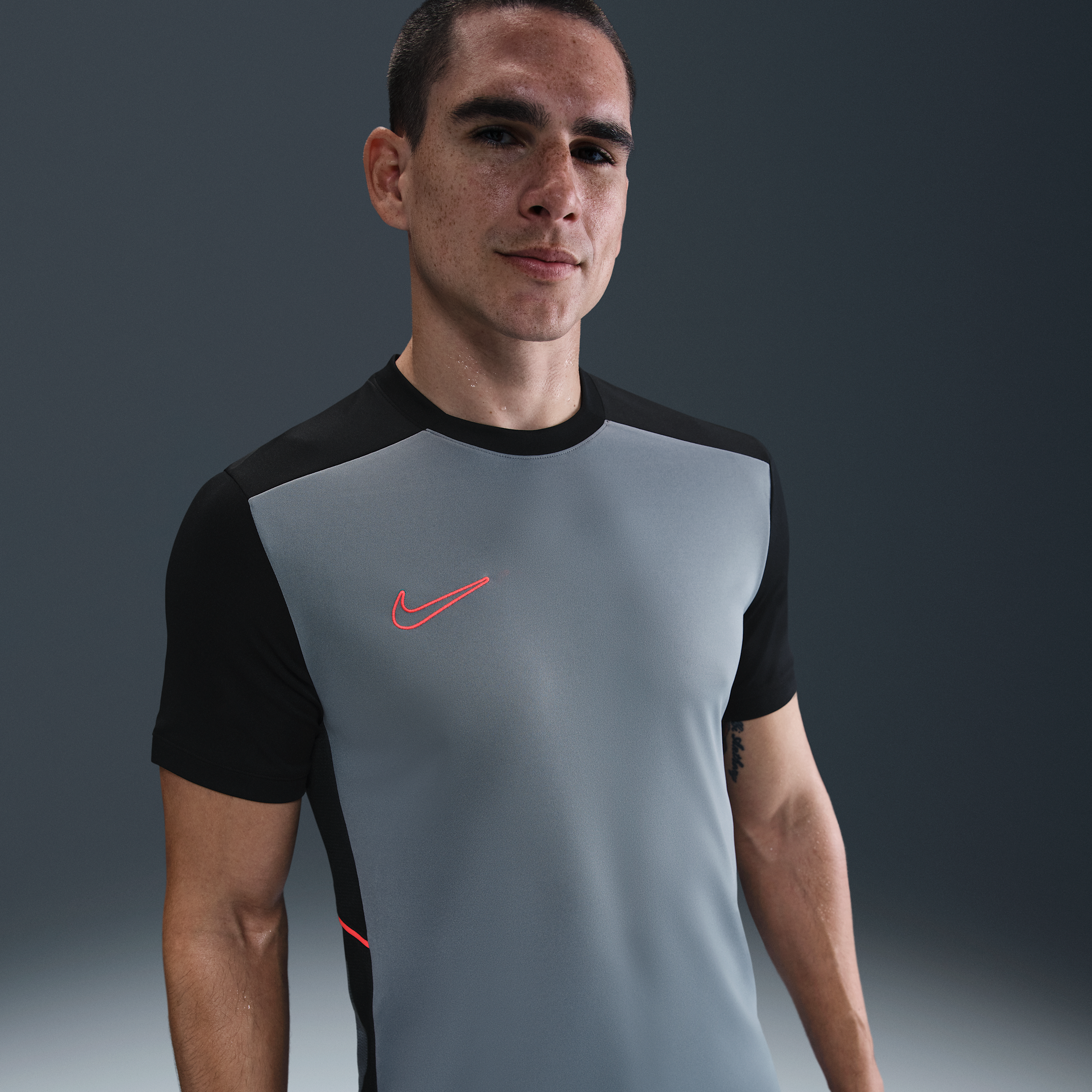 Nike Men's Academy Dri-fit Short-sleeve Soccer Top In Gray