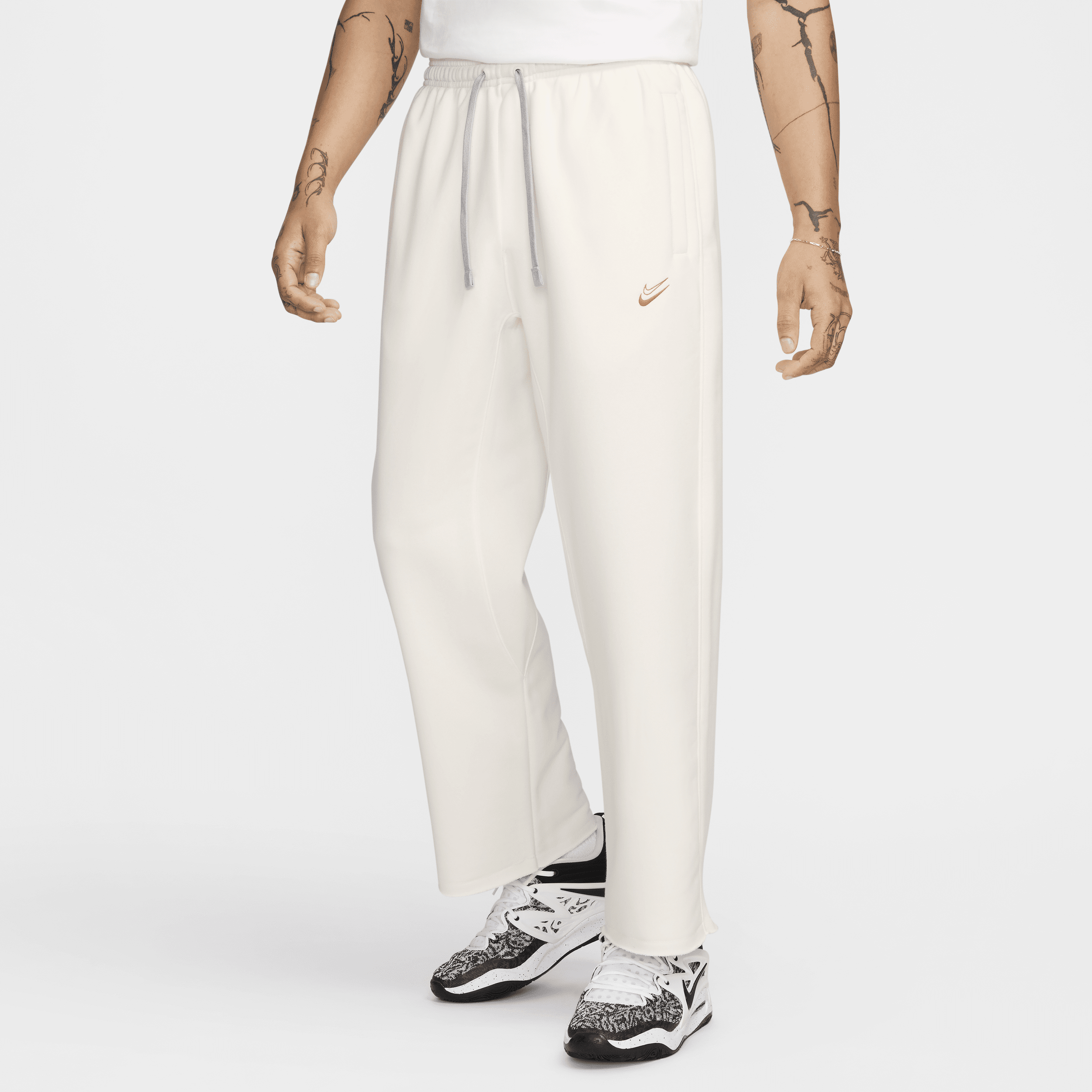 Shop Nike Men's Kevin Durant Dri-fit Standard Issue 7/8-length Basketball Pants In White