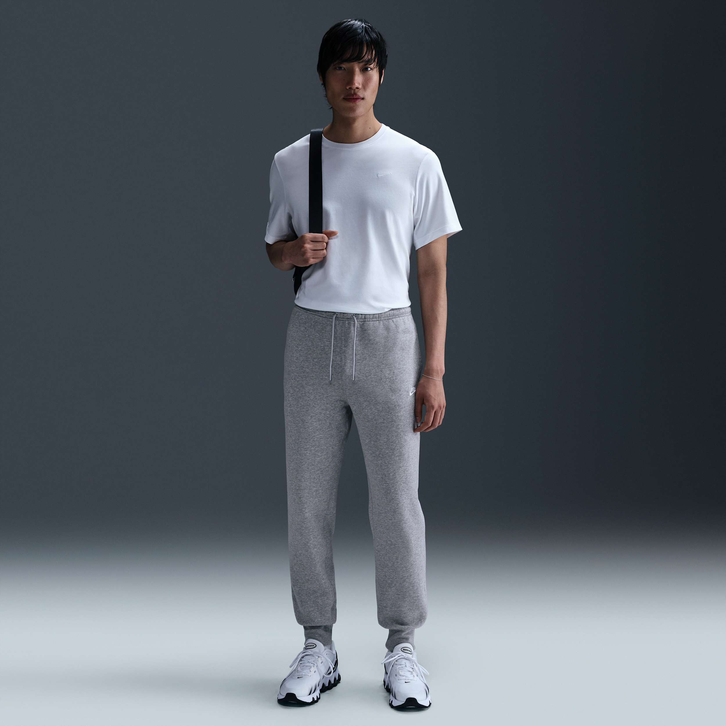 Nike Men's Club Jogger Pants In Grey