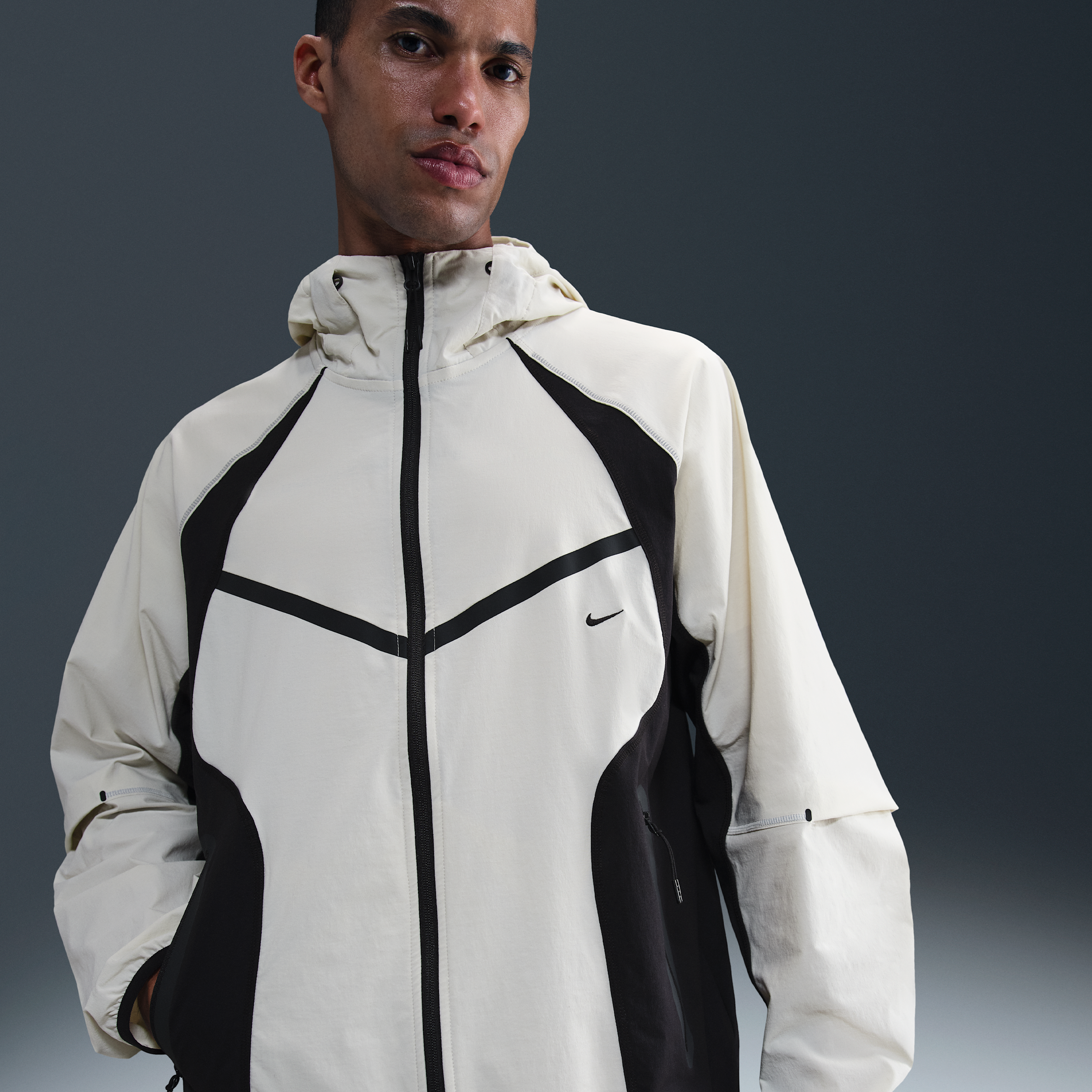 Nike Men's Tech Dri-fit Woven Color-block Windrunner Loose Jacket In Gray