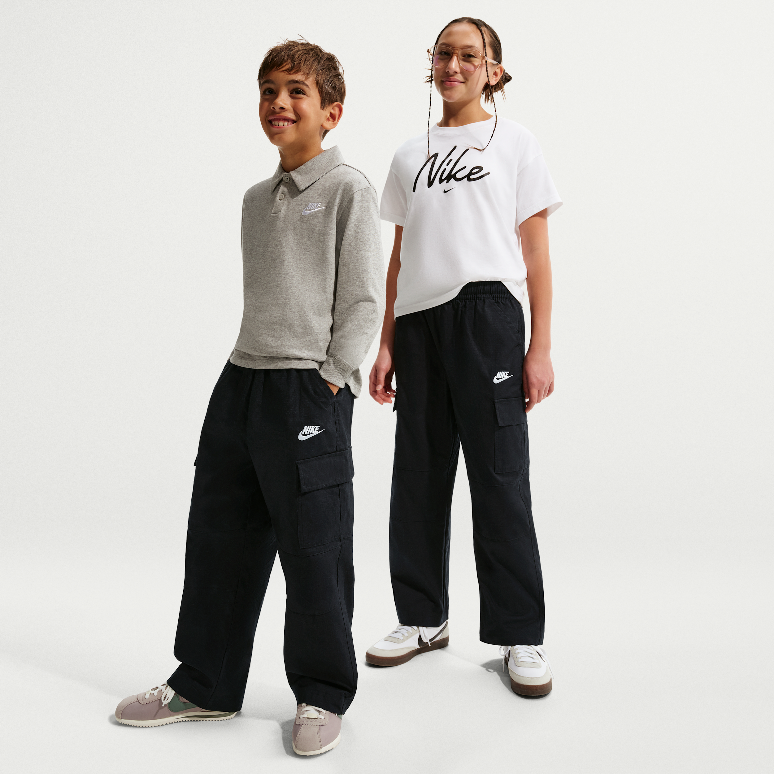 Nike Sportswear Club Big Kids' Woven Cargo Pants in Black | IF2825-010
