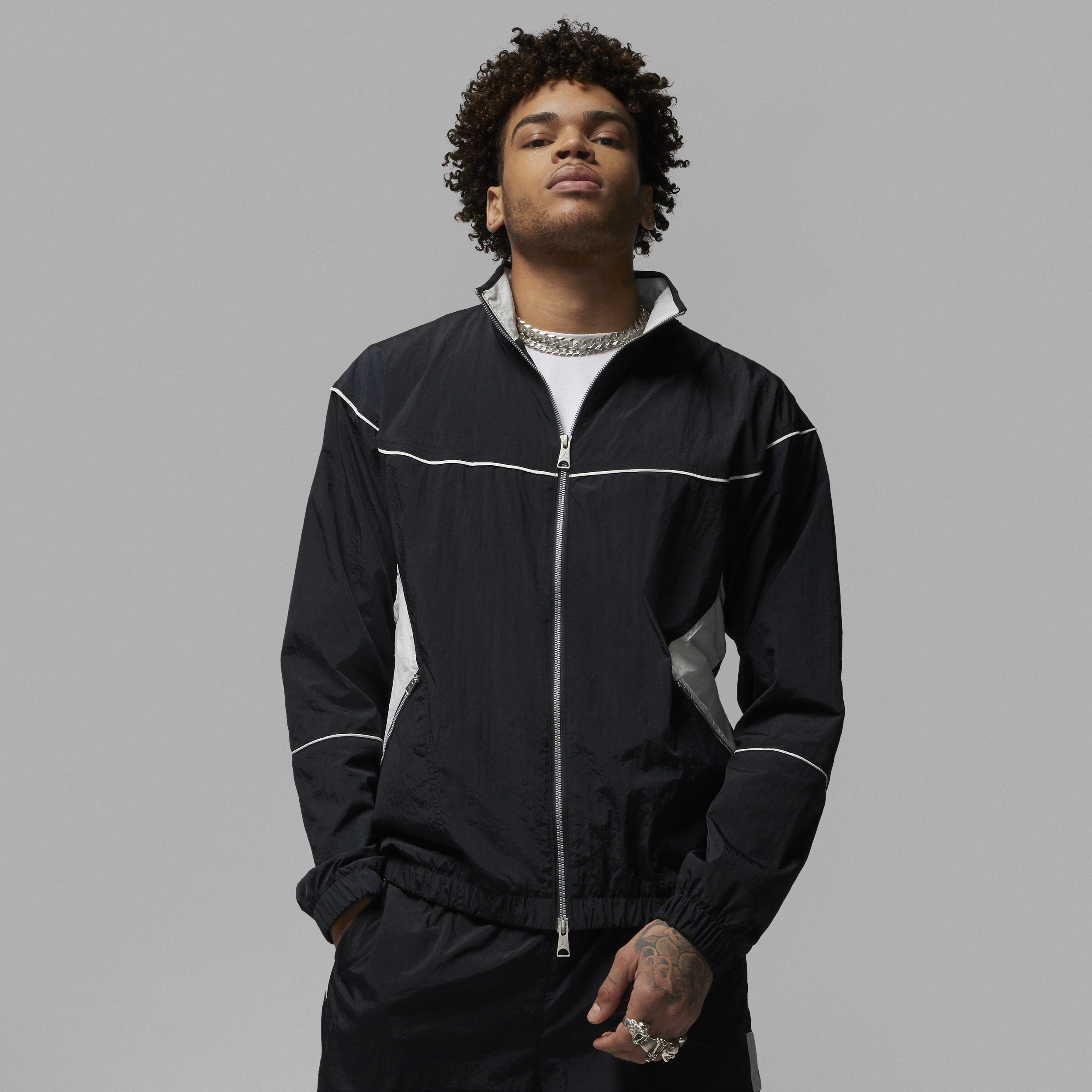 Jordan Essentials Statement Warmup Jacket In Black
