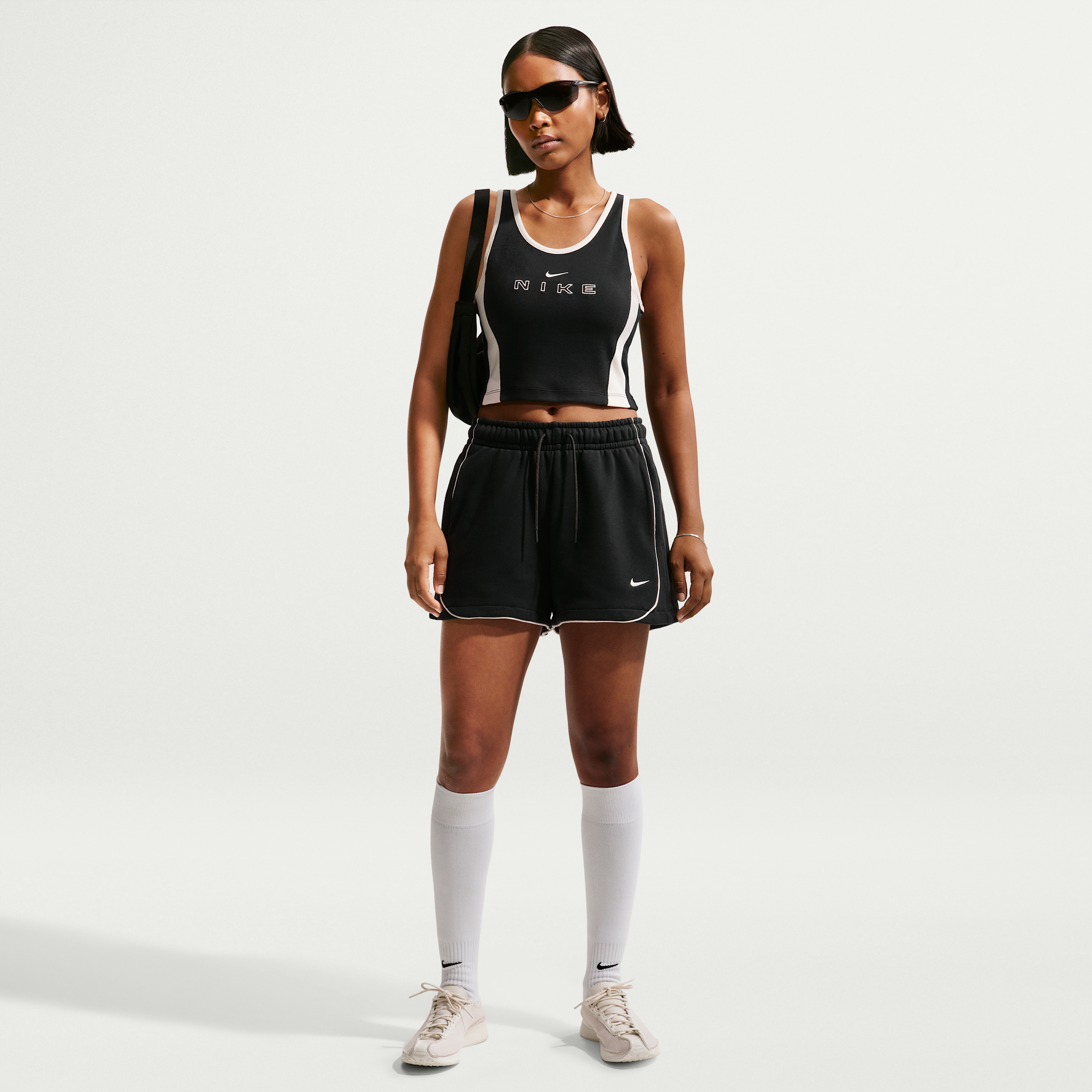 Women's Nike Sportswear Loose Mid-Rise 3" Fleece Shorts in Black | IF0526-010