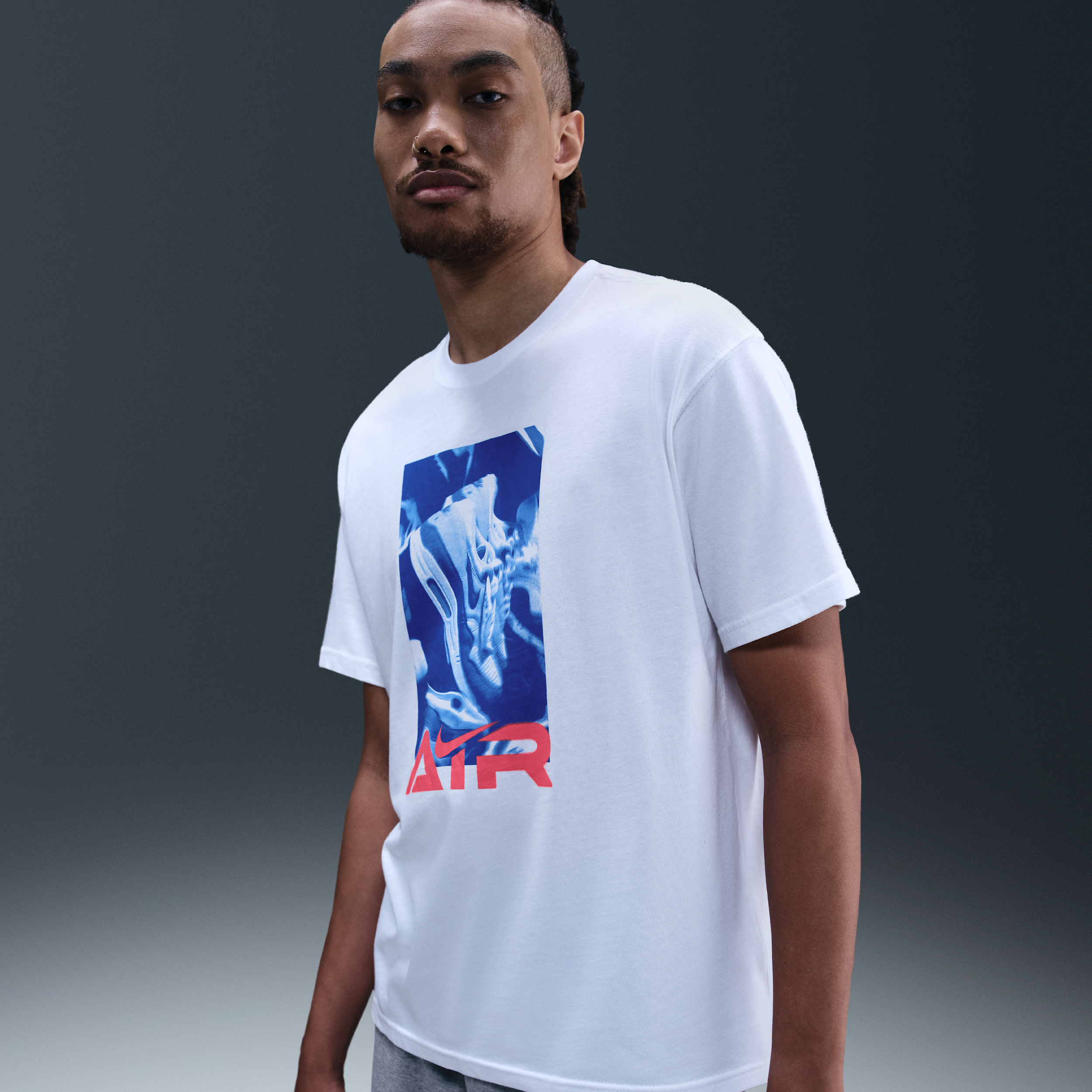 Men's Nike Sportswear T-Shirt in White | HV0178-100