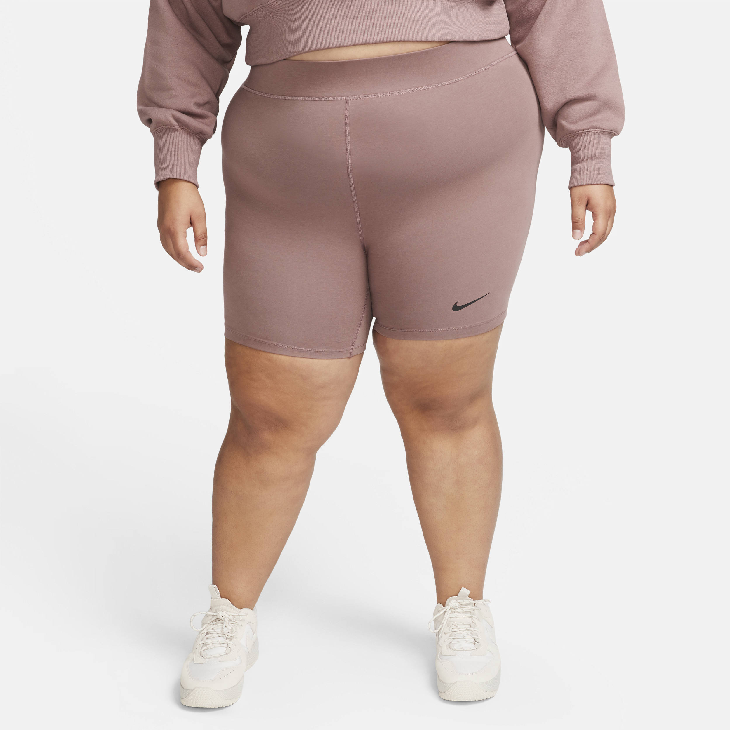 Nike Women's  Sportswear Classic High-waisted 8" Biker Shorts (plus Size) In Purple