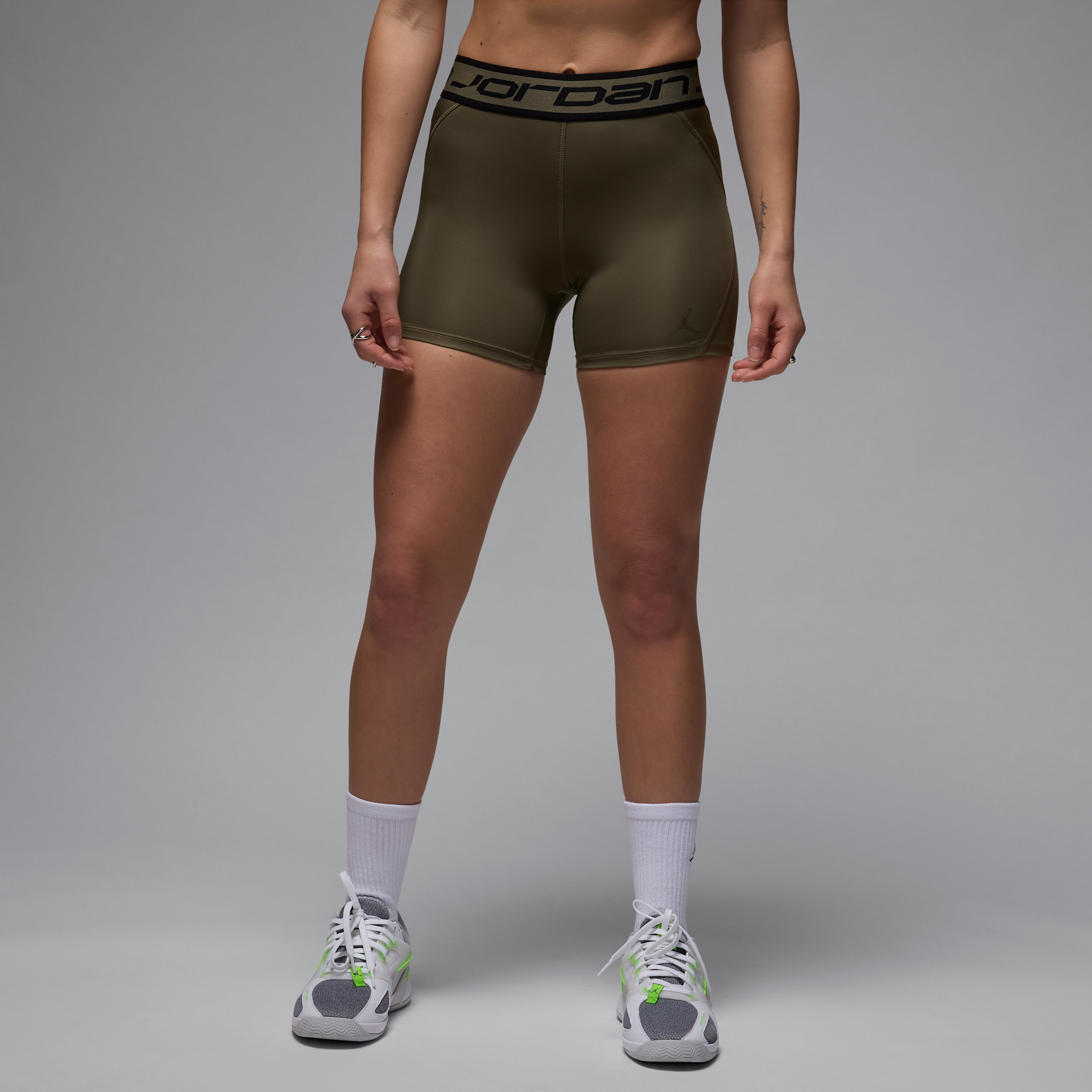 JORDAN WOMEN'S SPORT 5" SHORTS 1015667062