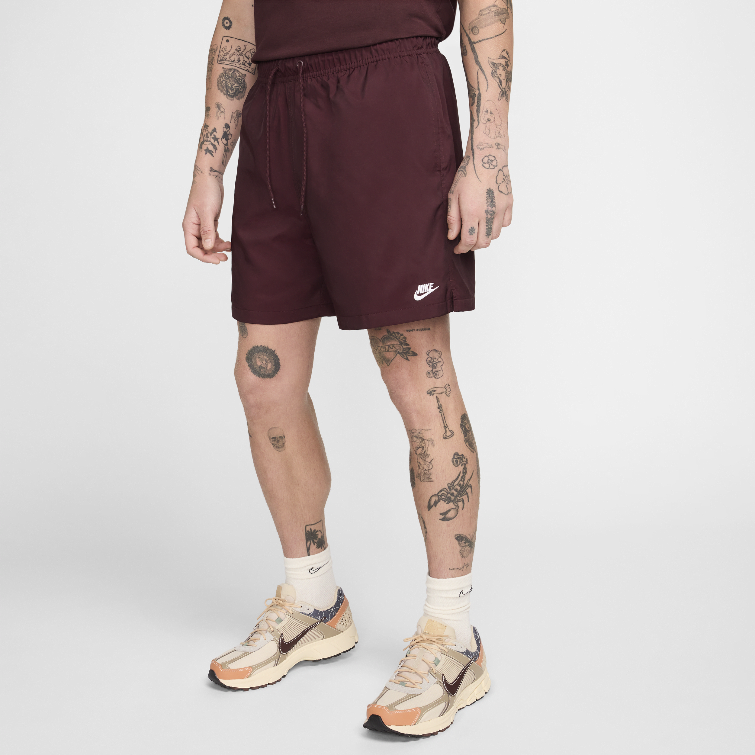 Nike Men's Club Woven Flow Shorts In Red