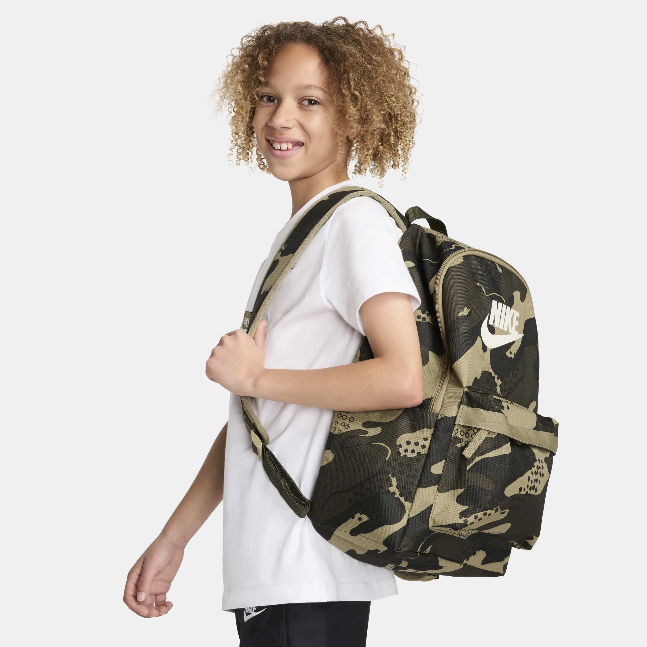 Nike Heritage Kids' Backpack (25l) In Brown
