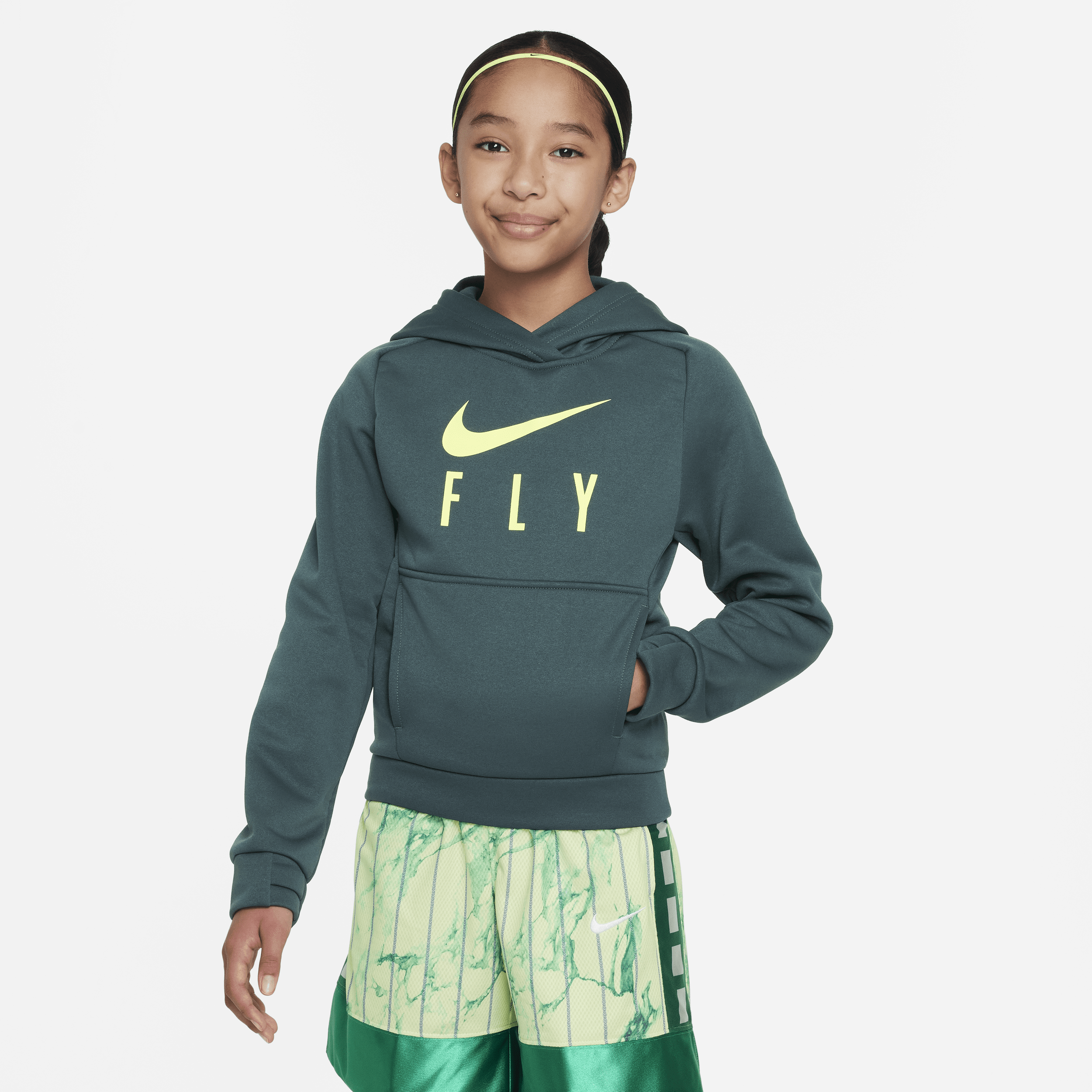 Shop Nike Big Kids' (girls') Therma-fit Basketball Hoodie In Green
