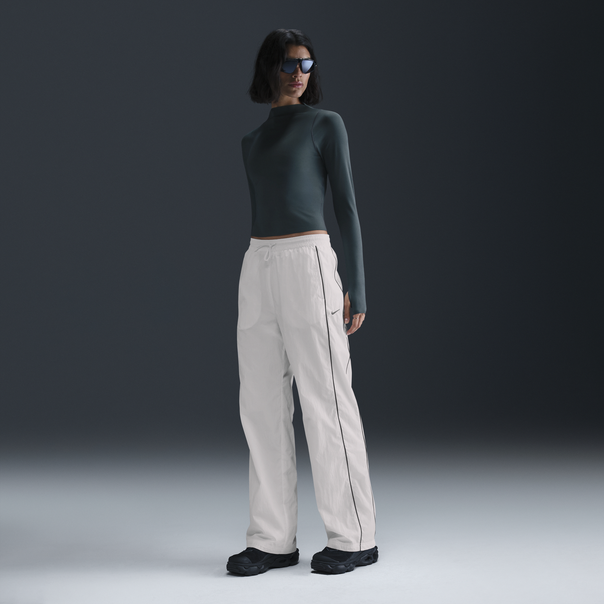 Nike Women's Windrunner High-waisted Woven Open-hem Pants In White