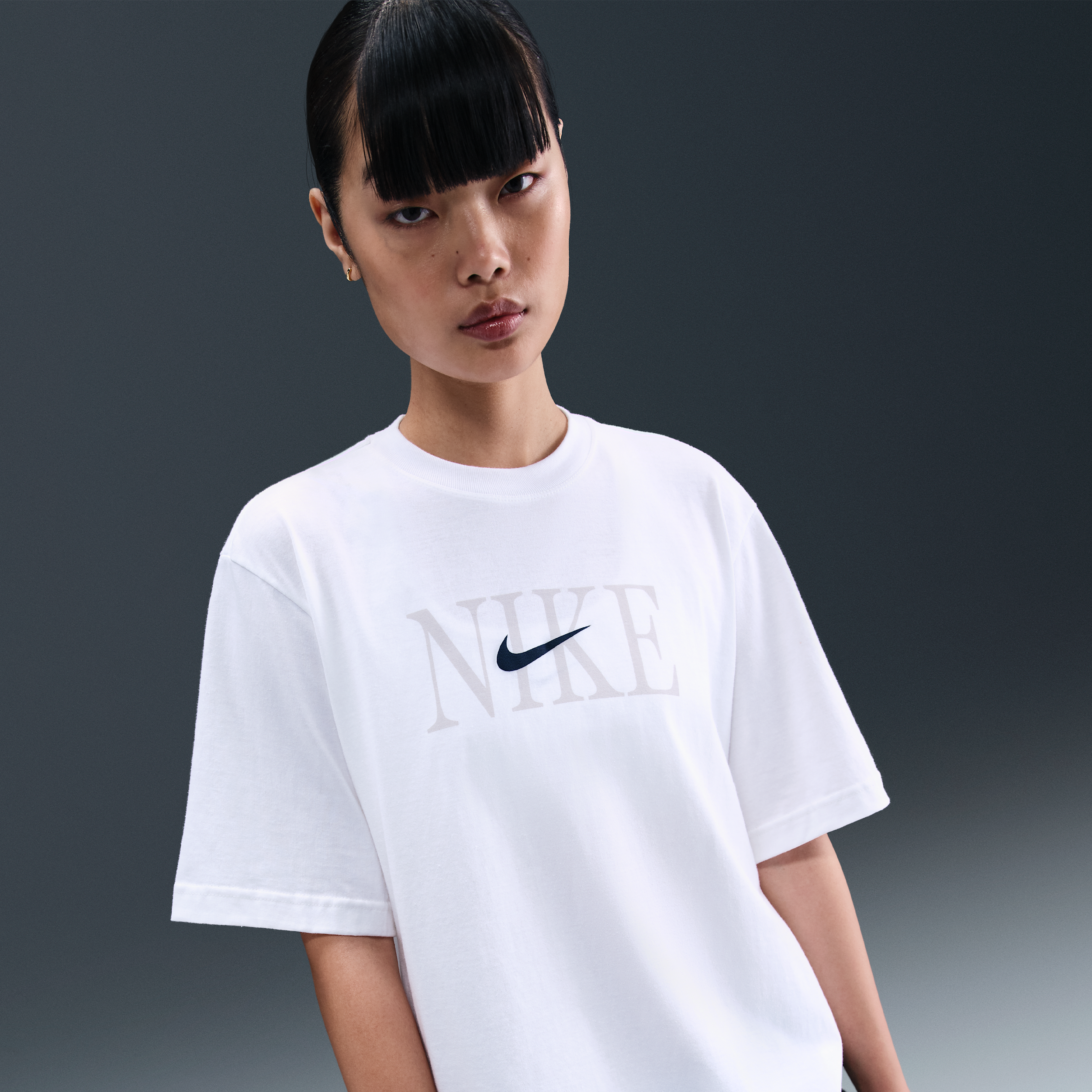Nike Women's  Sportswear Essential Boxy T-shirt In White