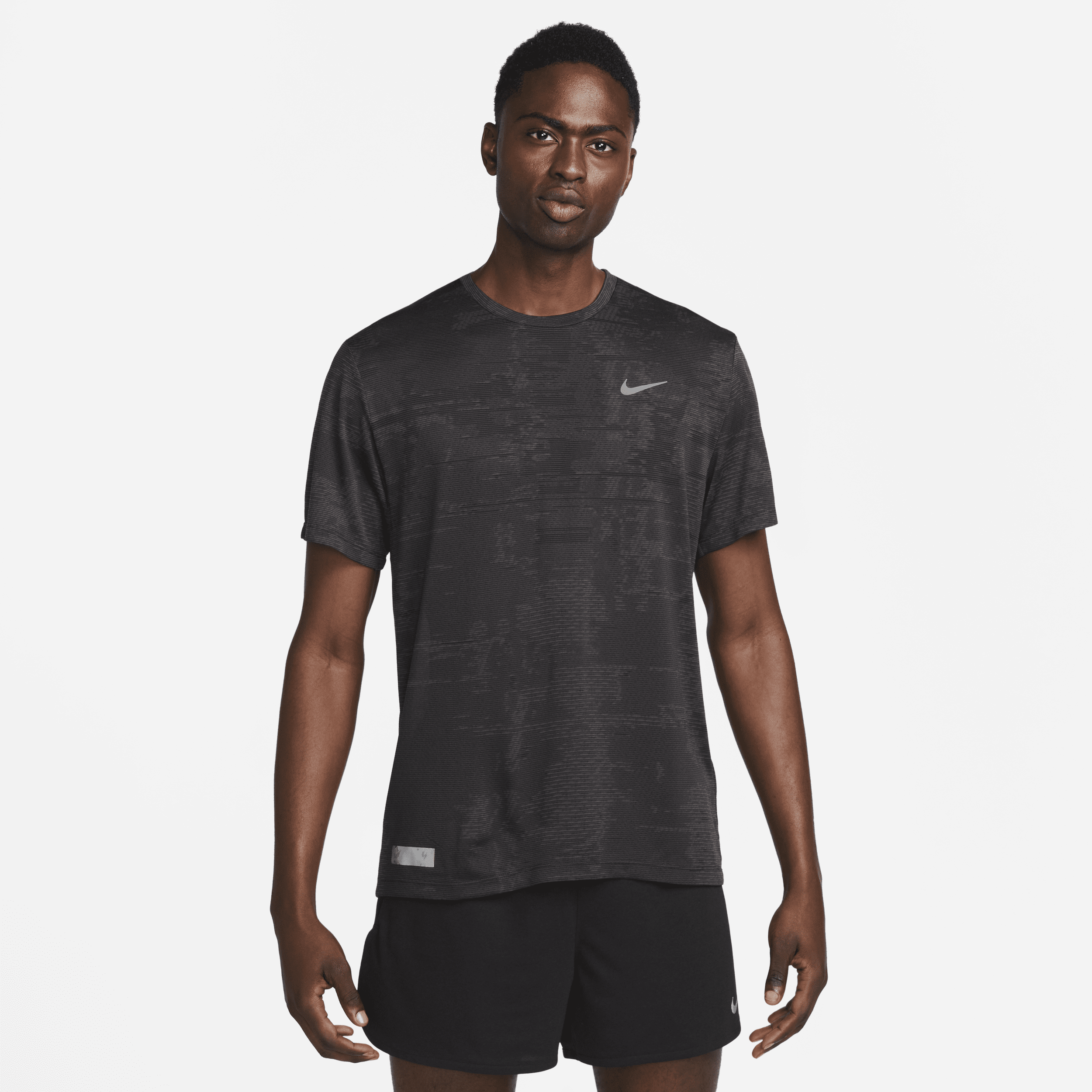 Nike Men's Dri-FIT ADV Run Division Techknit Short-Sleeve Running