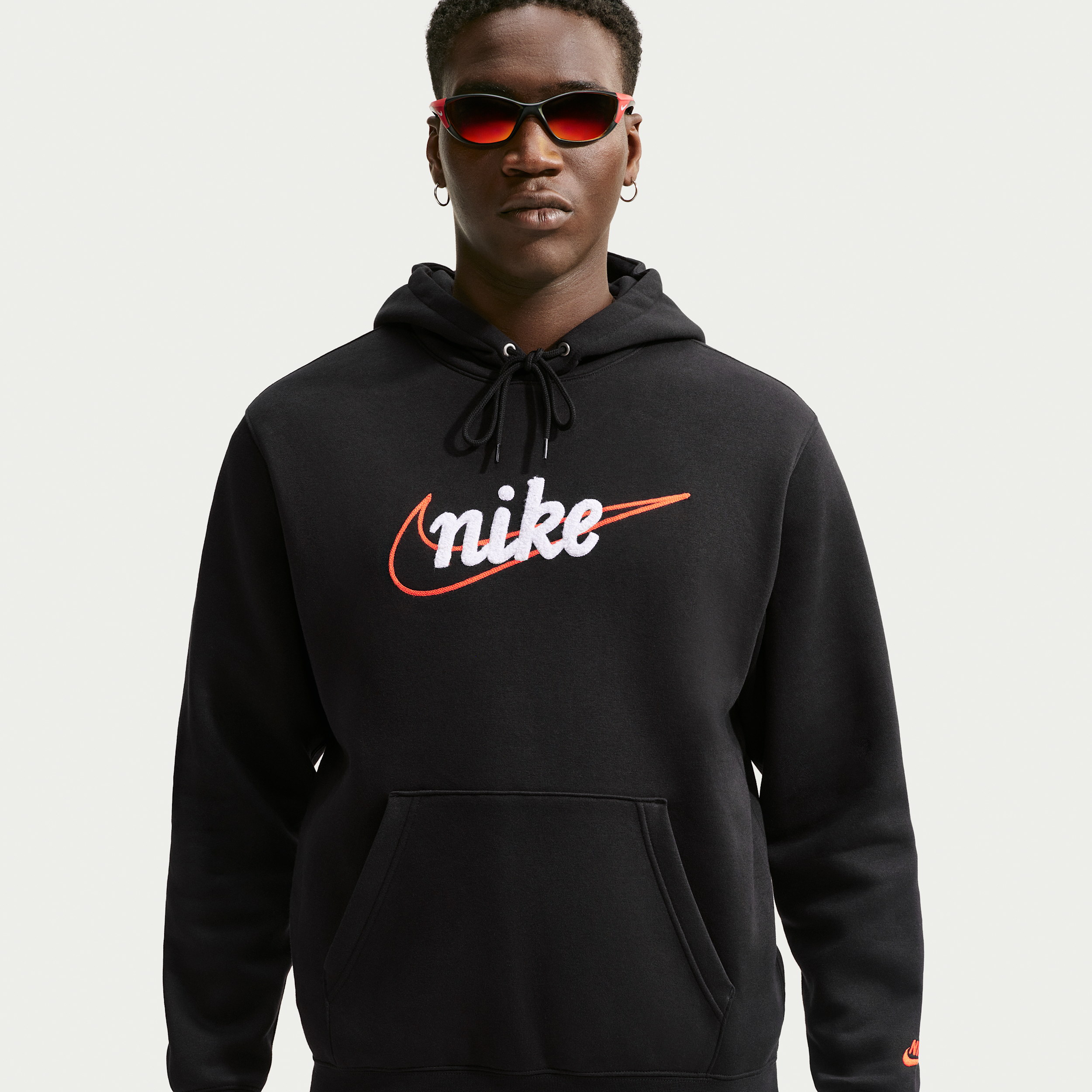 Men's Nike Sportswear Club Fleece Hoodie in Black | IF0685-011
