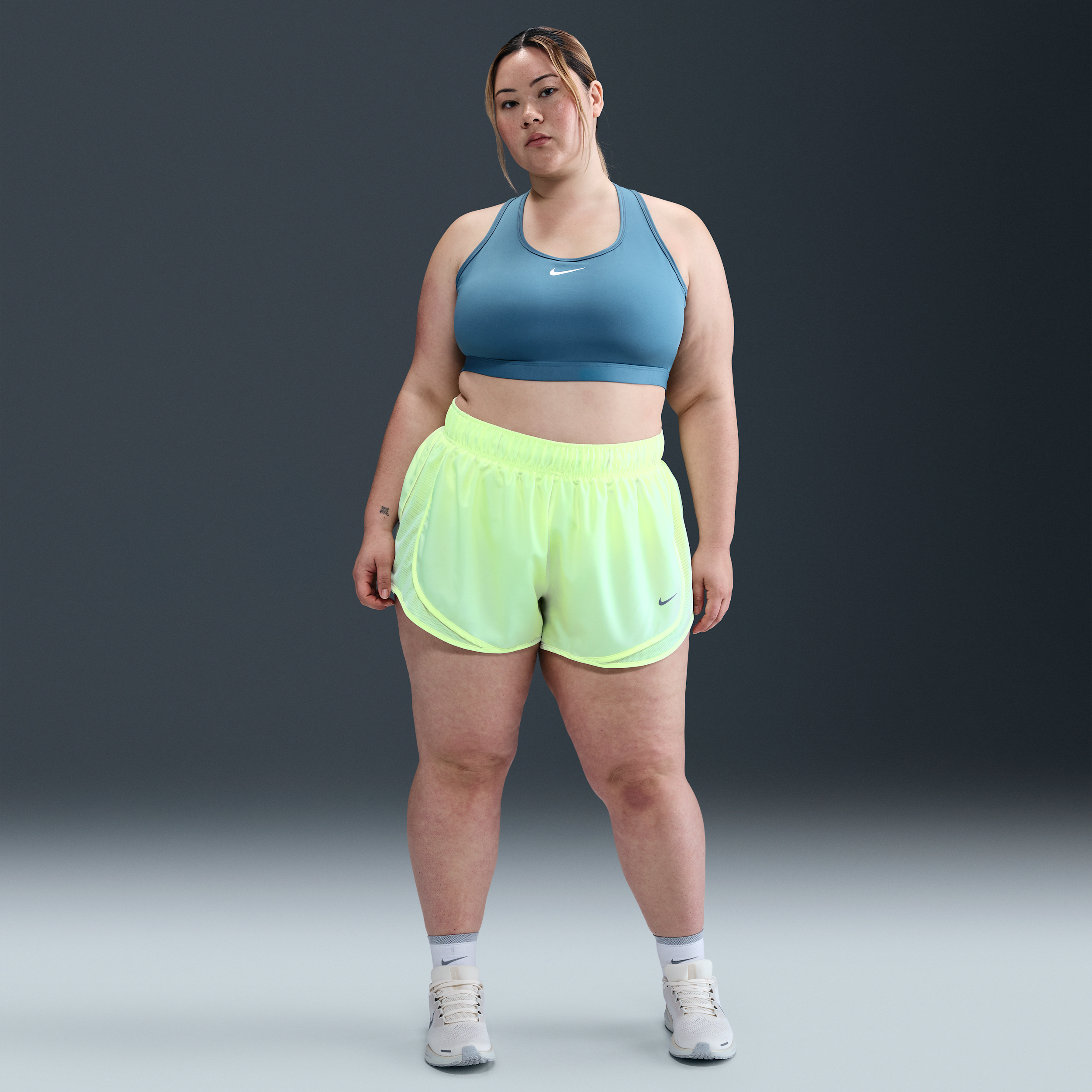 NIKE WOMEN'S TEMPO DRI-FIT MID-RISE 3" BRIEF-LINED RUNNING SHORTS (PLUS SIZE) 1015707608