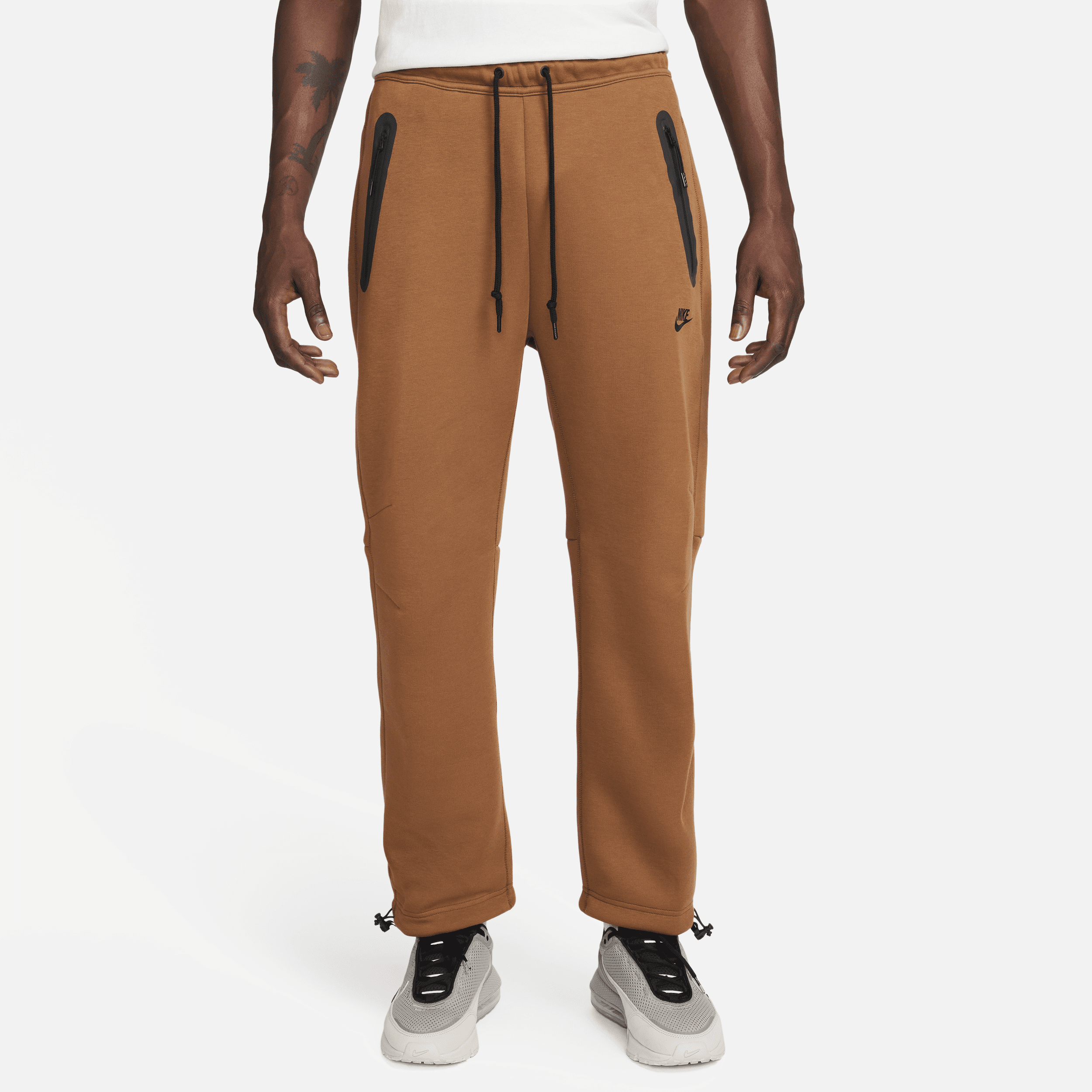 Nike Men's  Sportswear Tech Fleece Open-hem Sweatpants In Brown