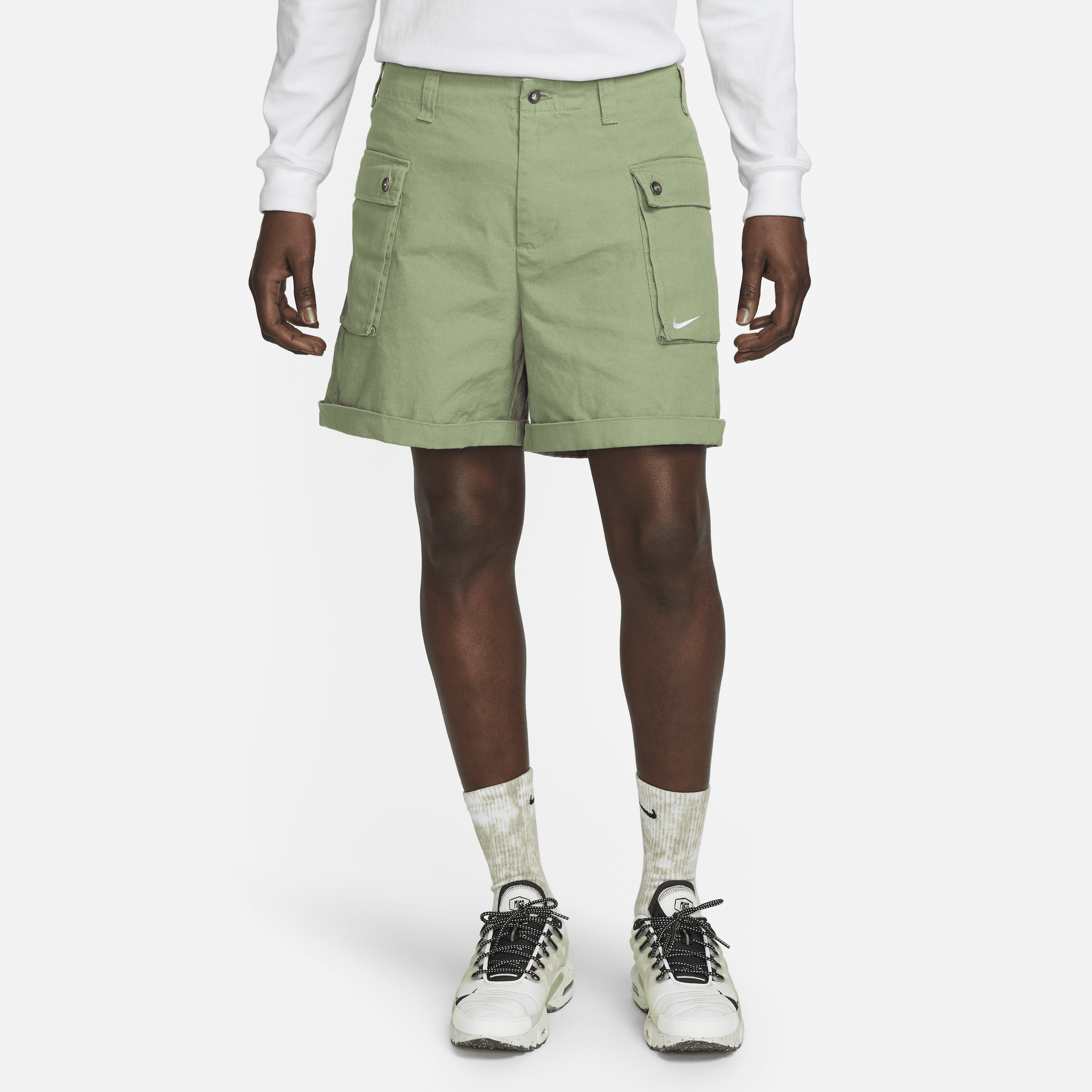 Nike Men's Life Woven P44 Cargo Shorts In Green