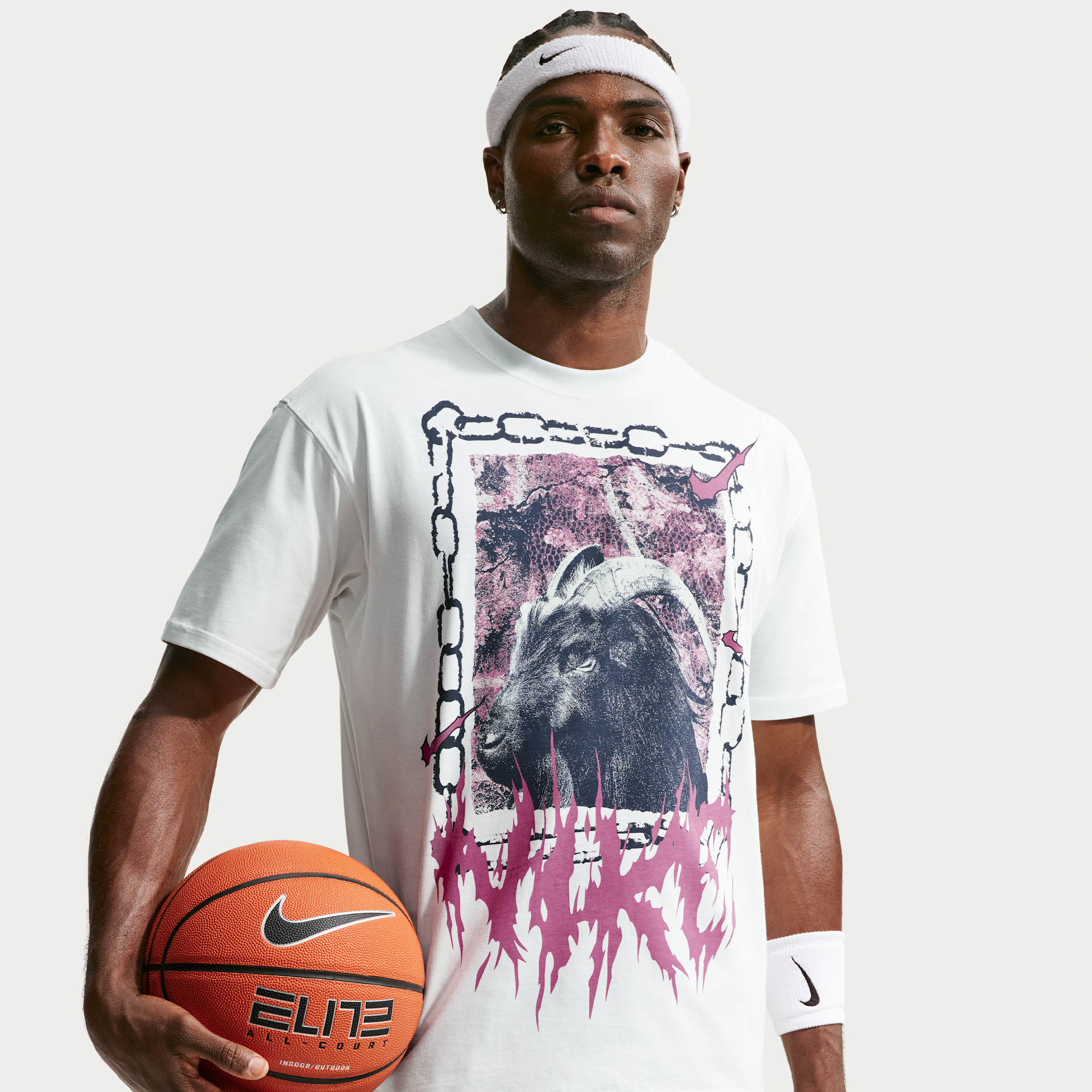 Nike Menâs Basketball Max90 Short Sleeve Graphic TâShirt