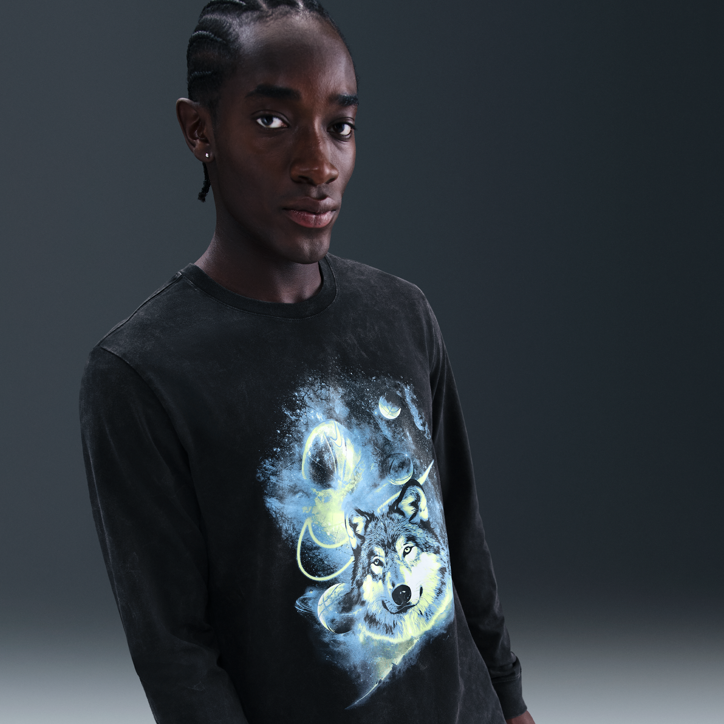 Nike Men's Long-sleeve Basketball T-shirt In Black