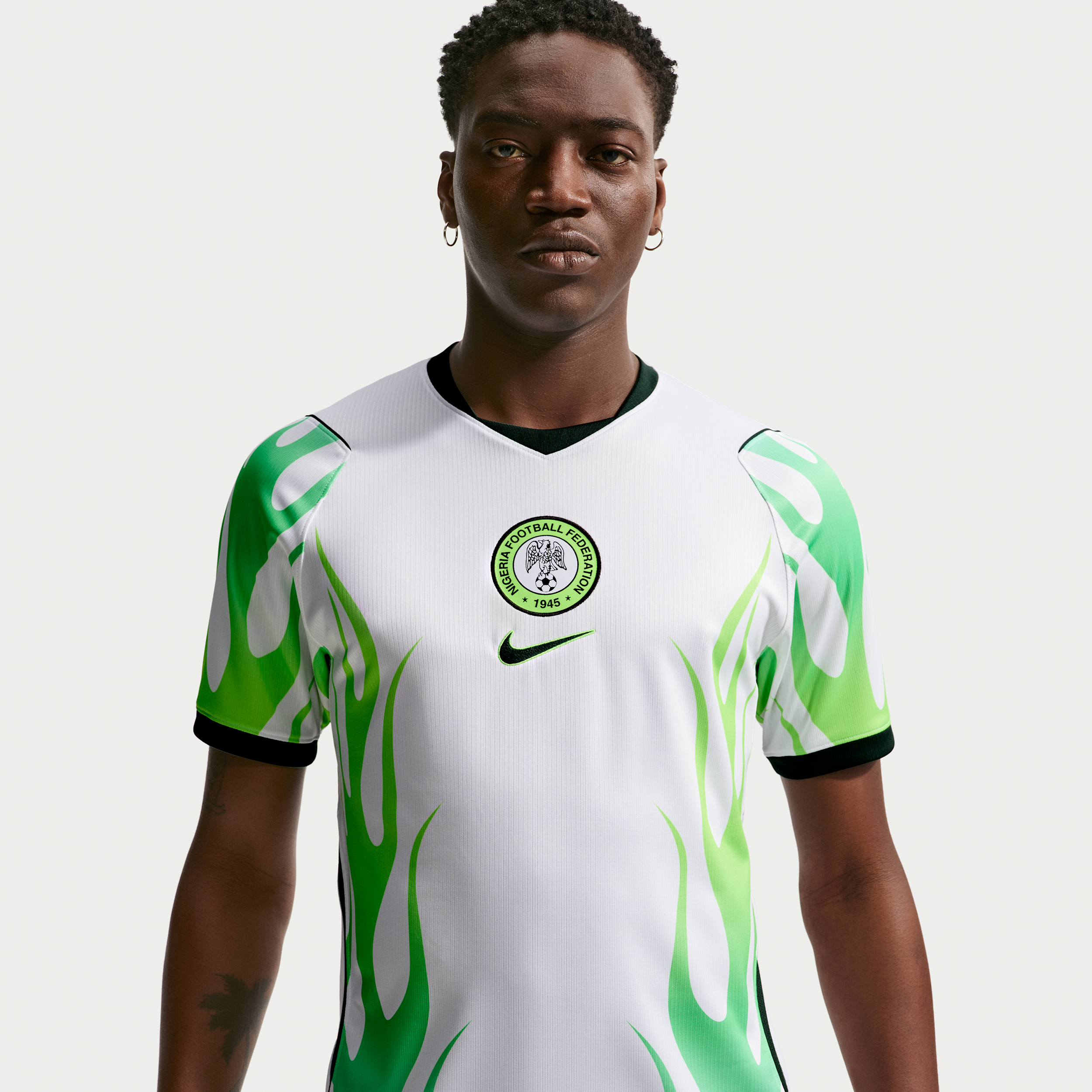 Nigeria 2026 Stadium Away Nike Men's Dri-FIT Soccer Replica Jersey in White | IB5376-100