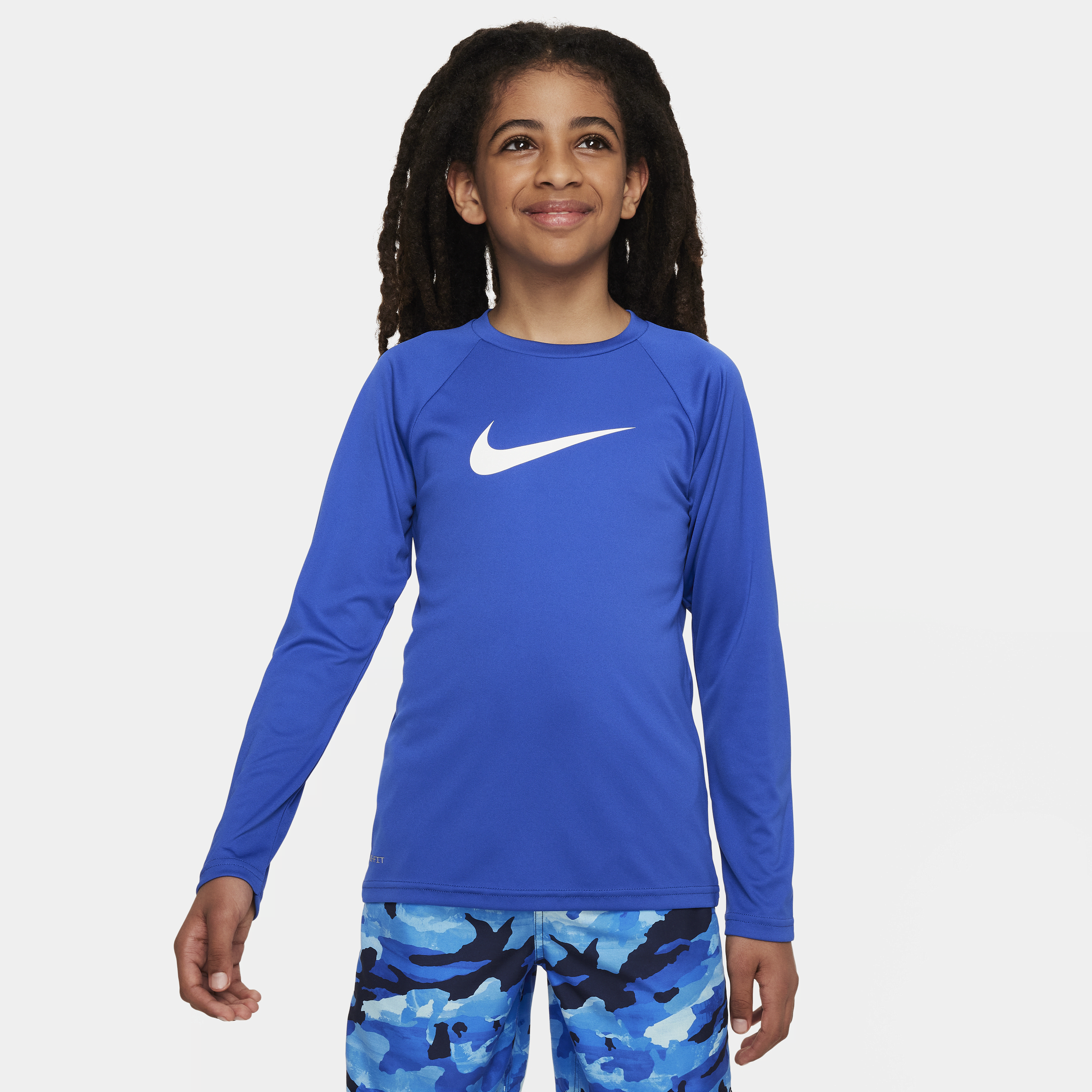 Nike Swim Hydroguard Essential Big Kids' (Boys') Dri-FIT UV Long Sleeve Top in Blue | NESSD829-494