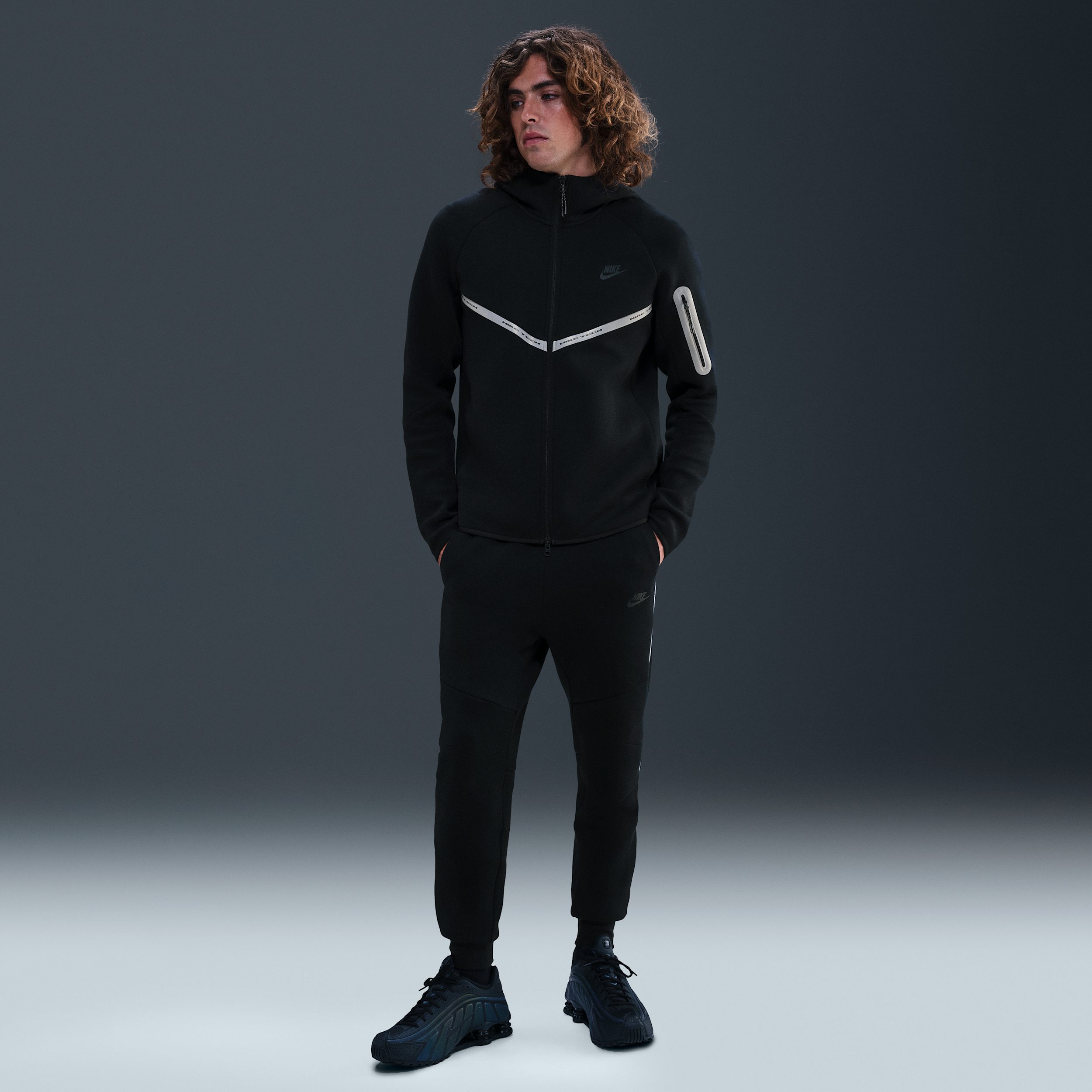 Nike Men's Tech Fleece Jogger Pants With Reflective Accents In Black