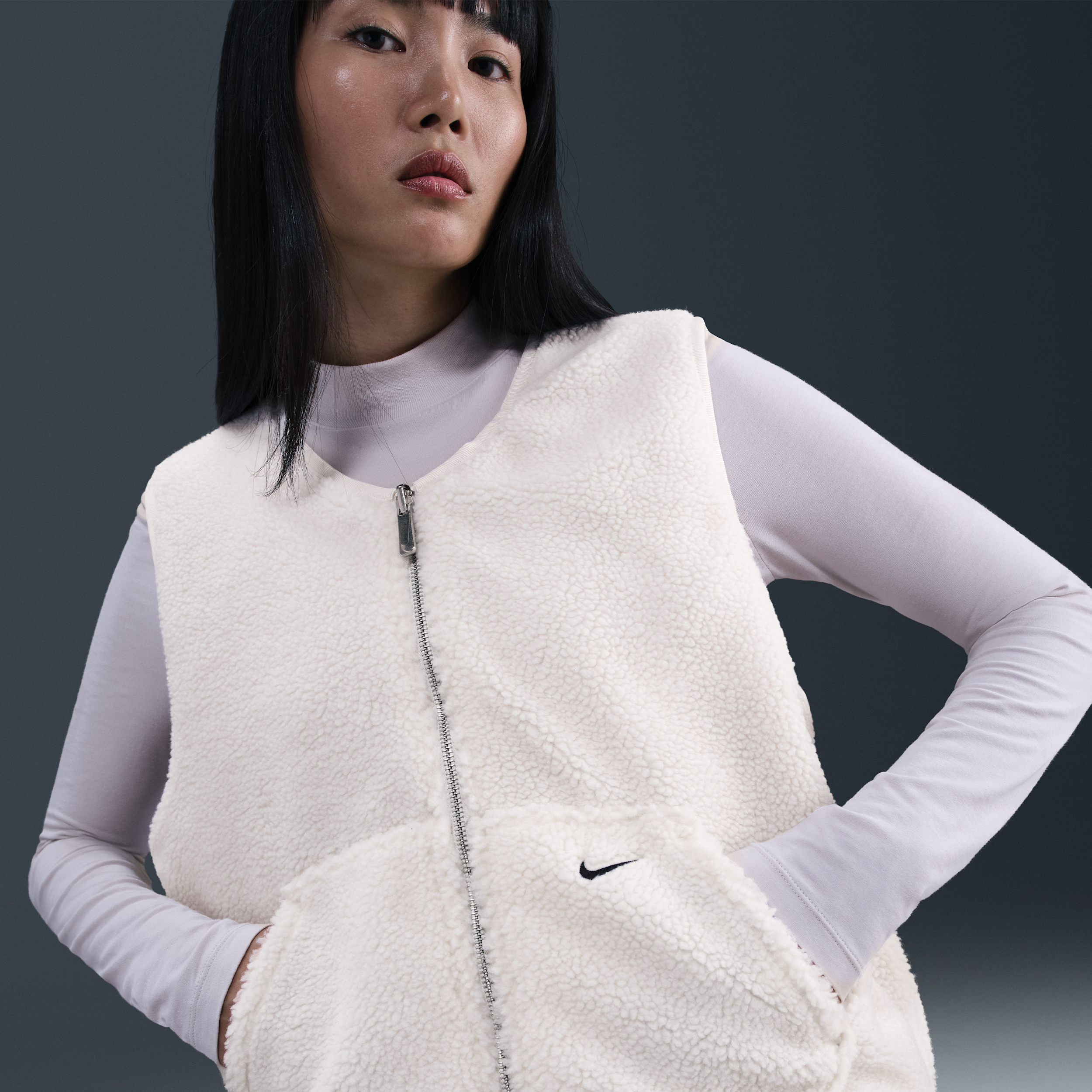 Nike Women's  Sportswear High-pile Fleece Vest In Pink