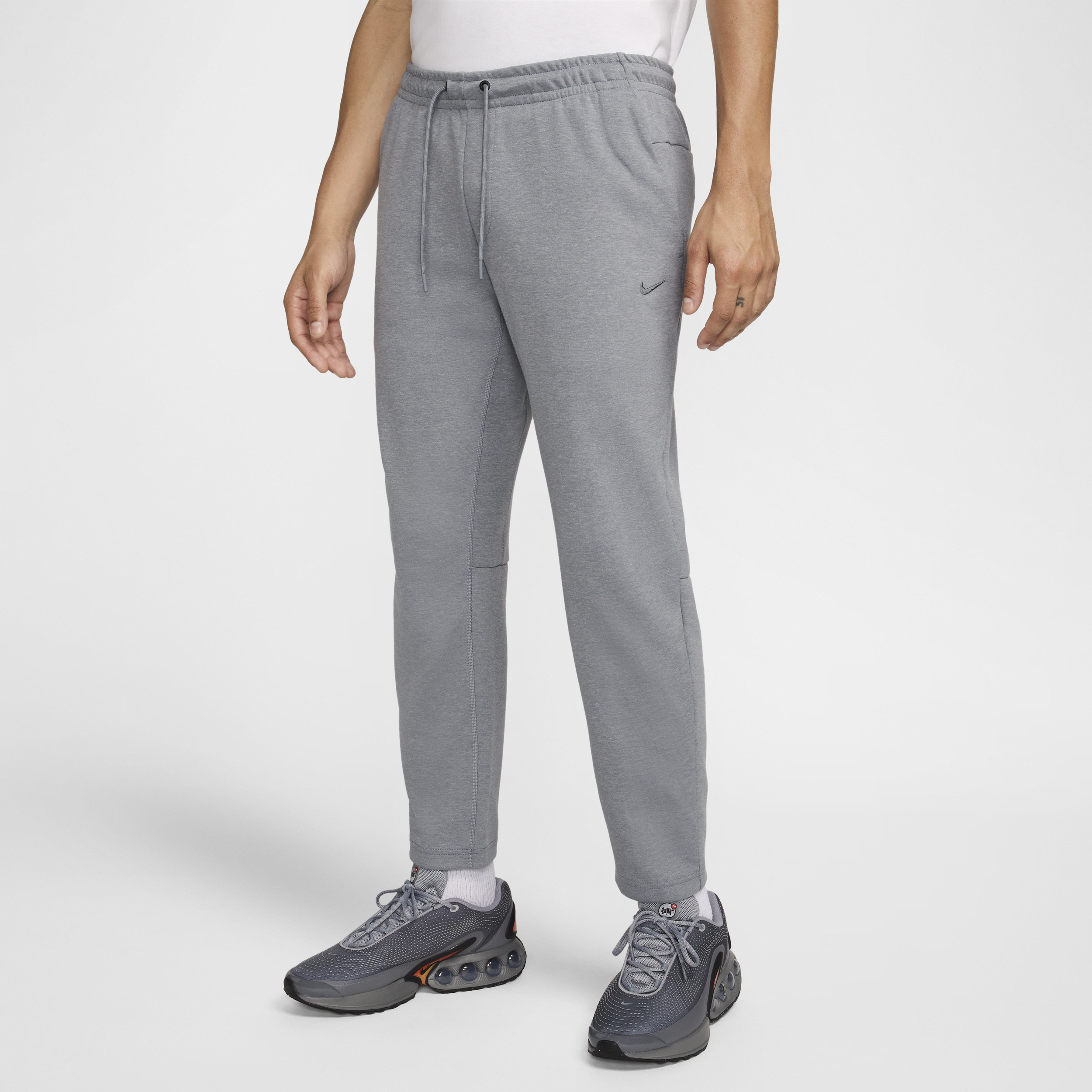 Nike Men's Primary Fleece Dri-fit Uv Tapered Performance Pants In Grey