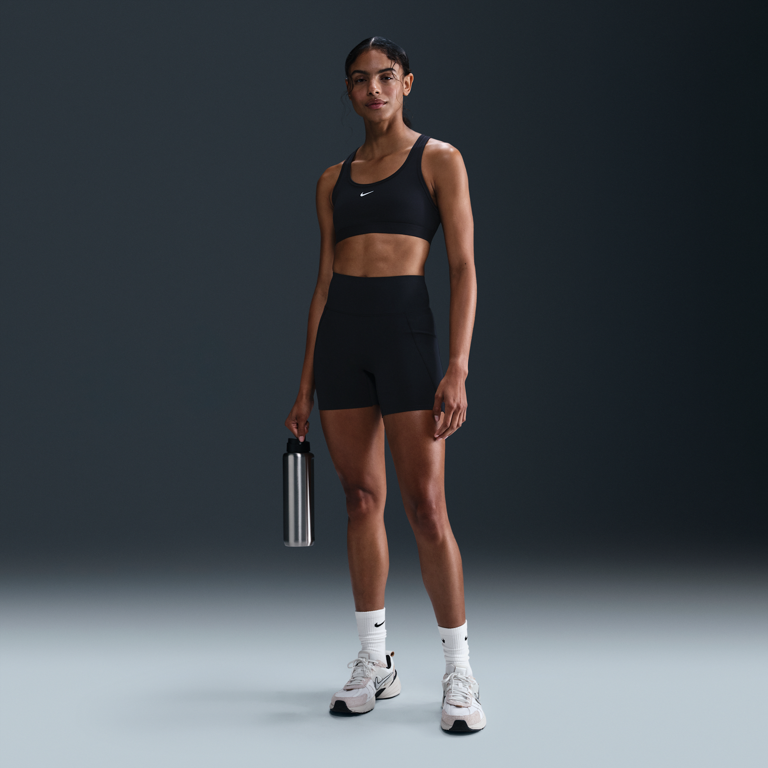 Nike Women's Universa Medium-support High-waisted 5" Biker Shorts With Pockets In Black
