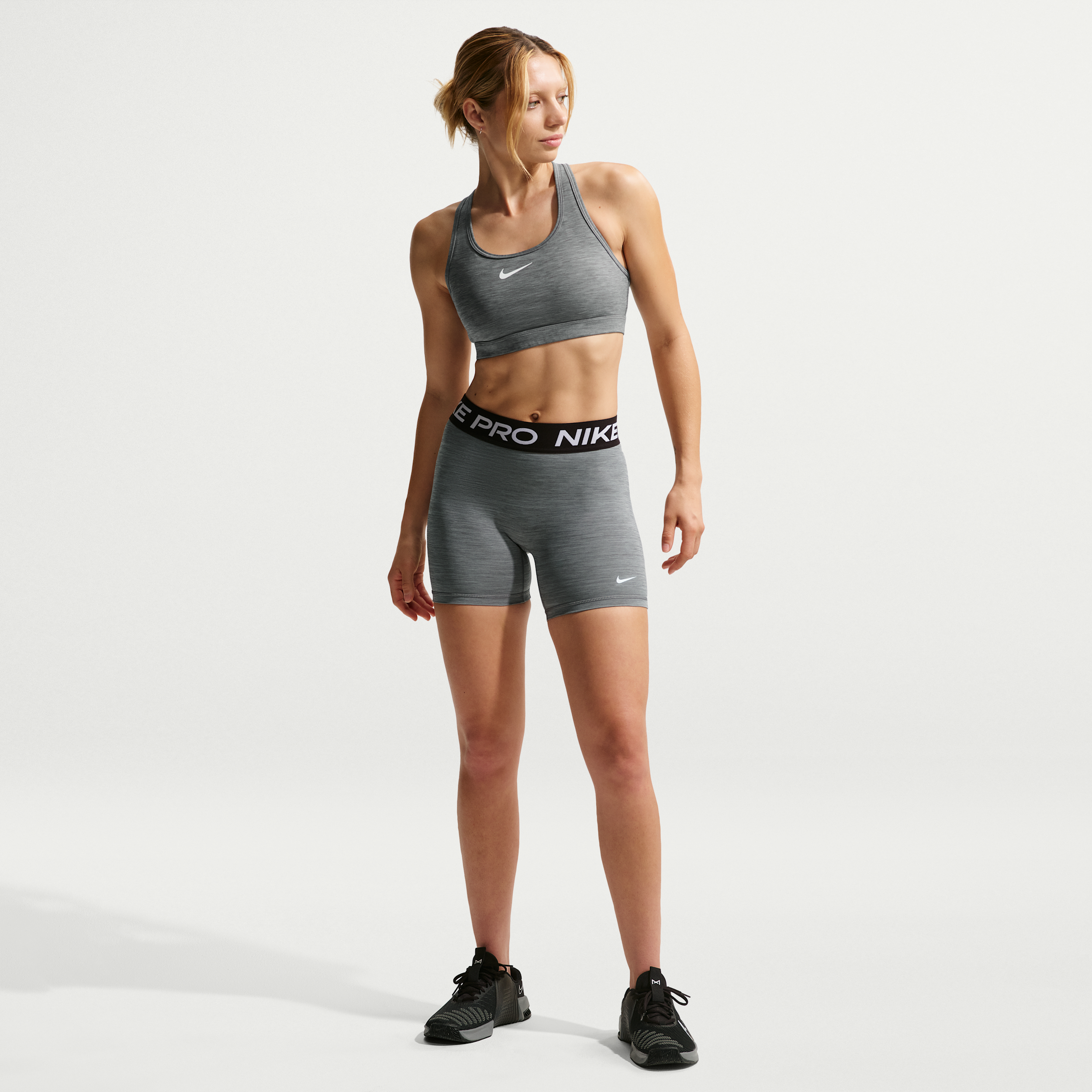 Women's Nike Pro 365 5" Mid-Rise Shorts in Grey | IQ6018-084