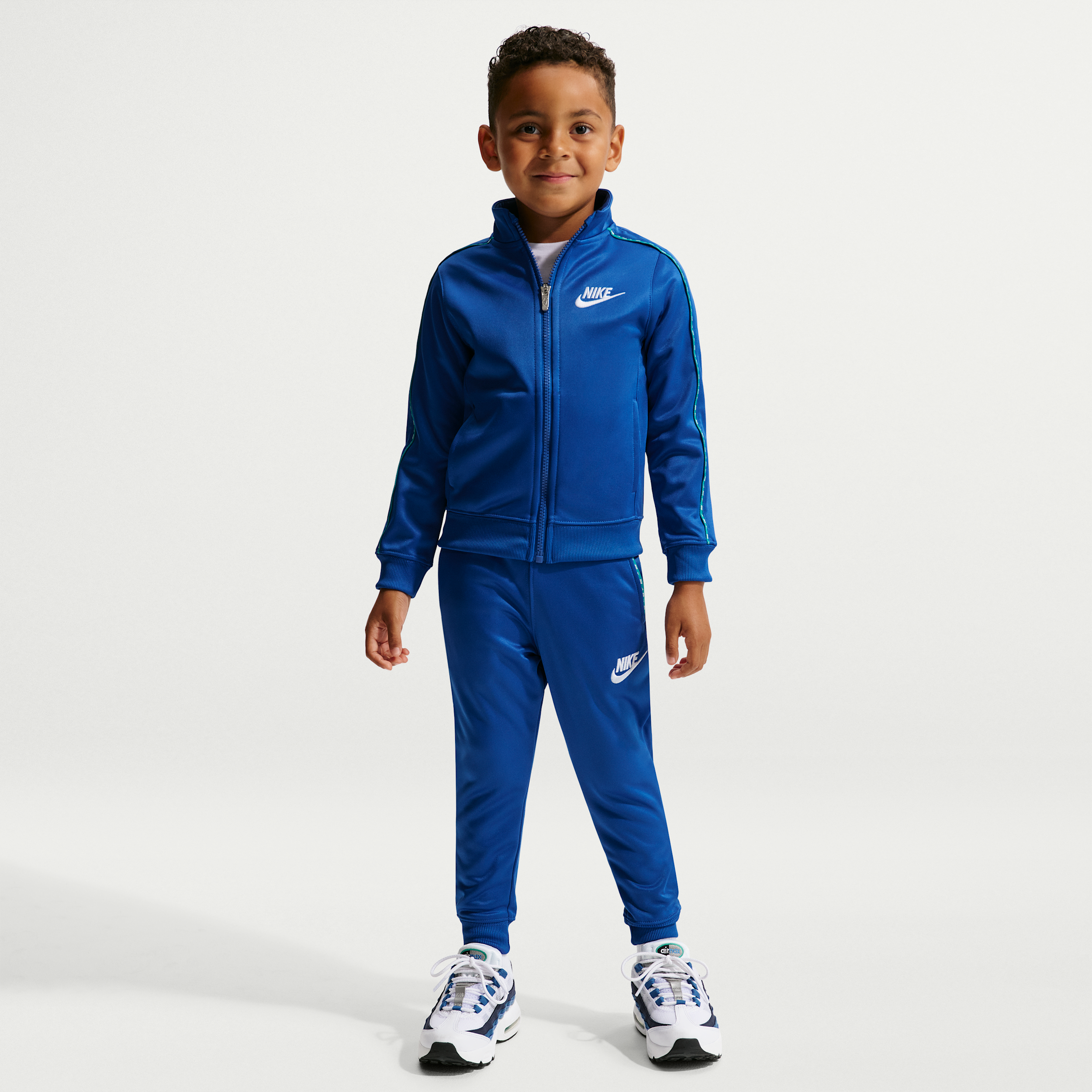 Nike Little Kids' Dri-FIT Lifestyle 2-Piece Full-Zip Propus Piping Set in Blue | 86P280-U89