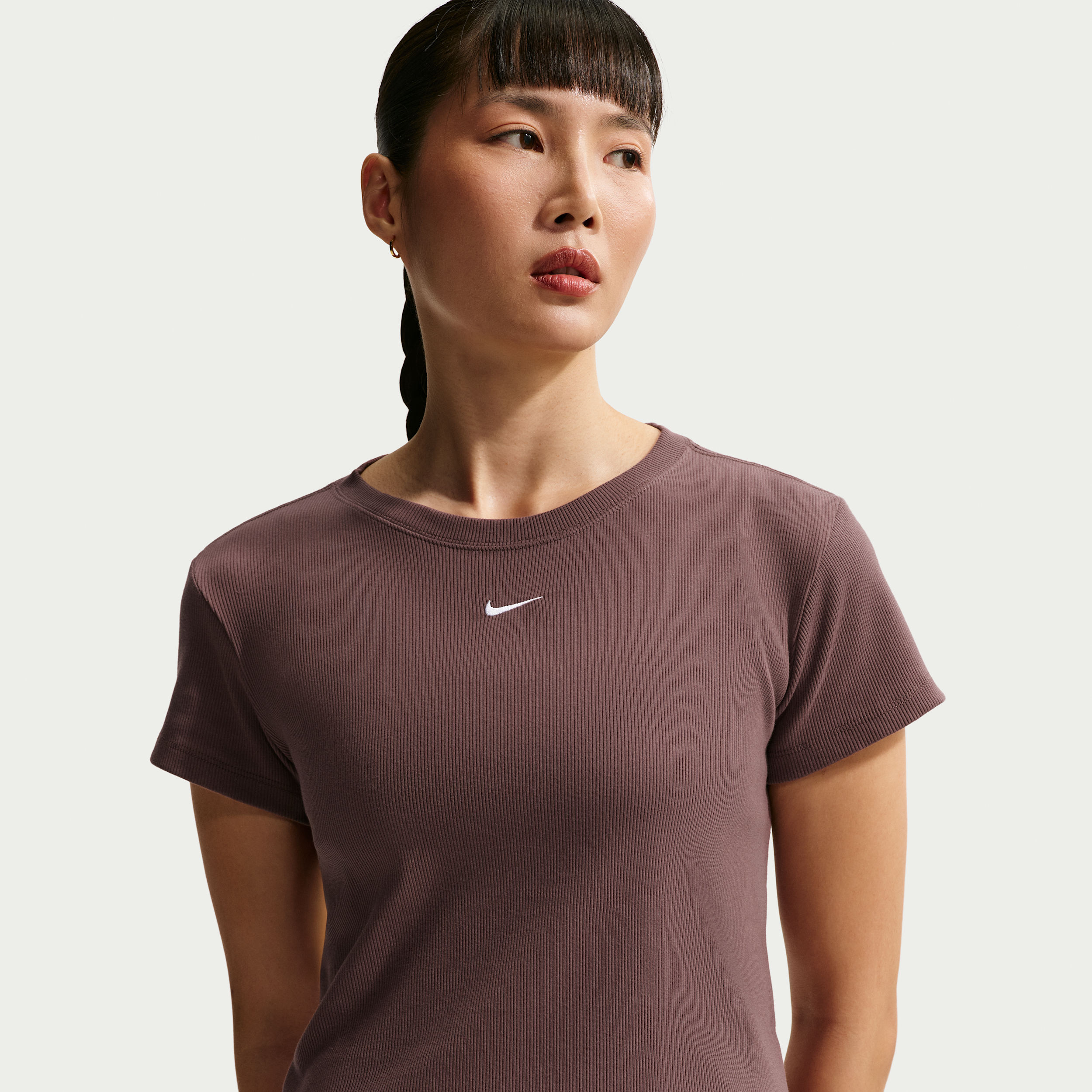 Nike Women's  Sportswear Tight Ribbed Short-sleeve T-shirt In Purple