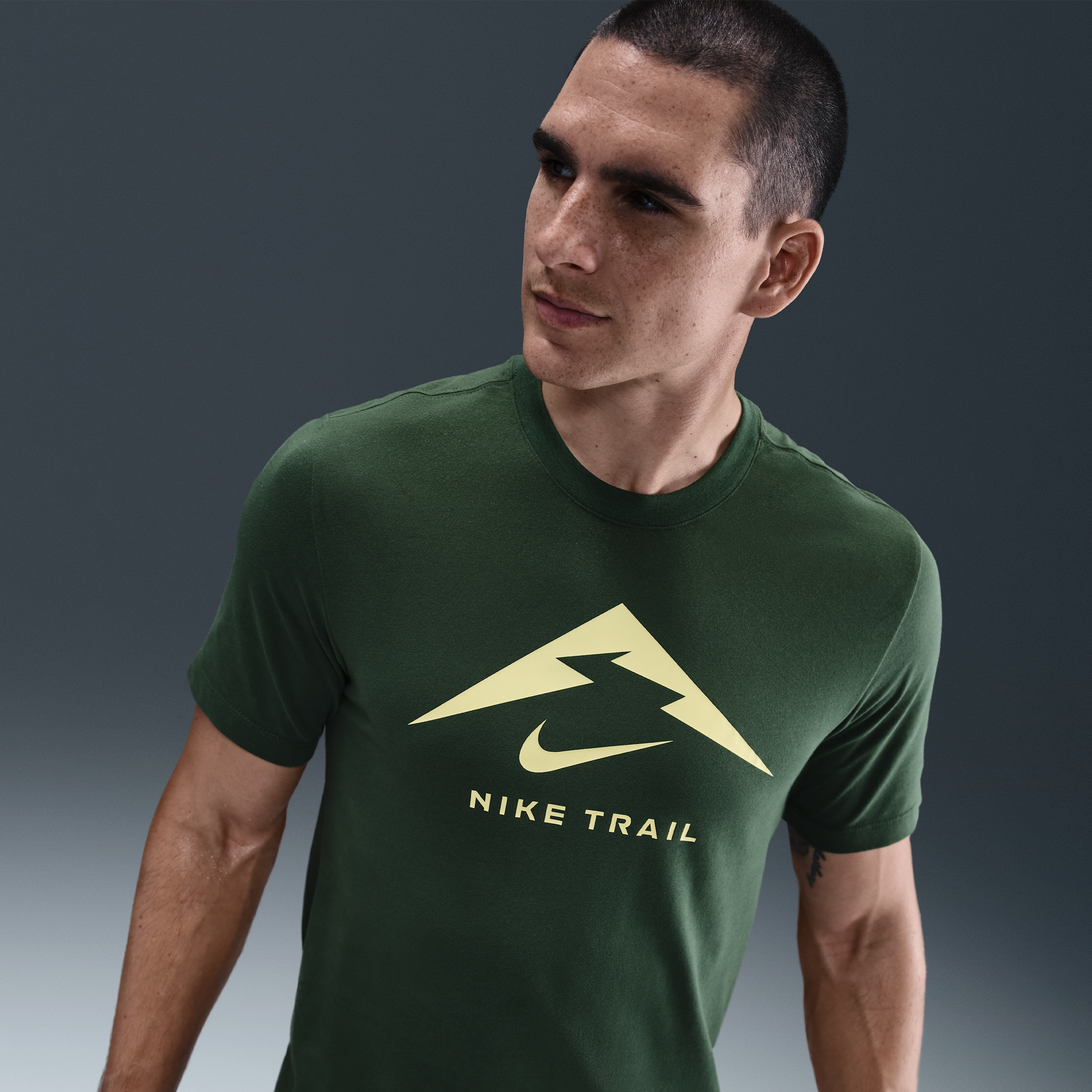 Nike Men's Dri-fit Trail Running T-shirt In Green