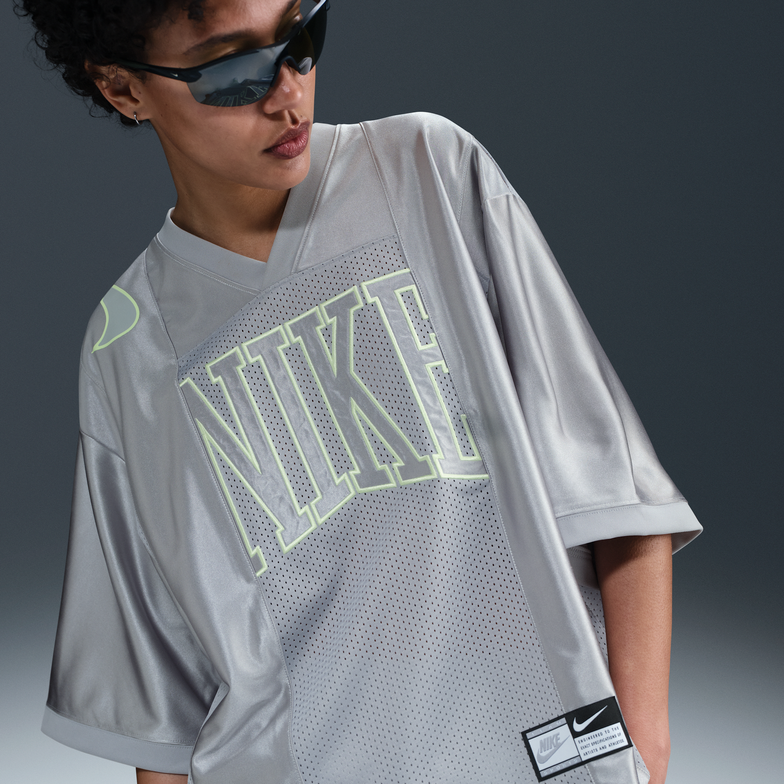 Nike Women's  Sportswear Street Oversized Short-sleeve Graphic Jersey