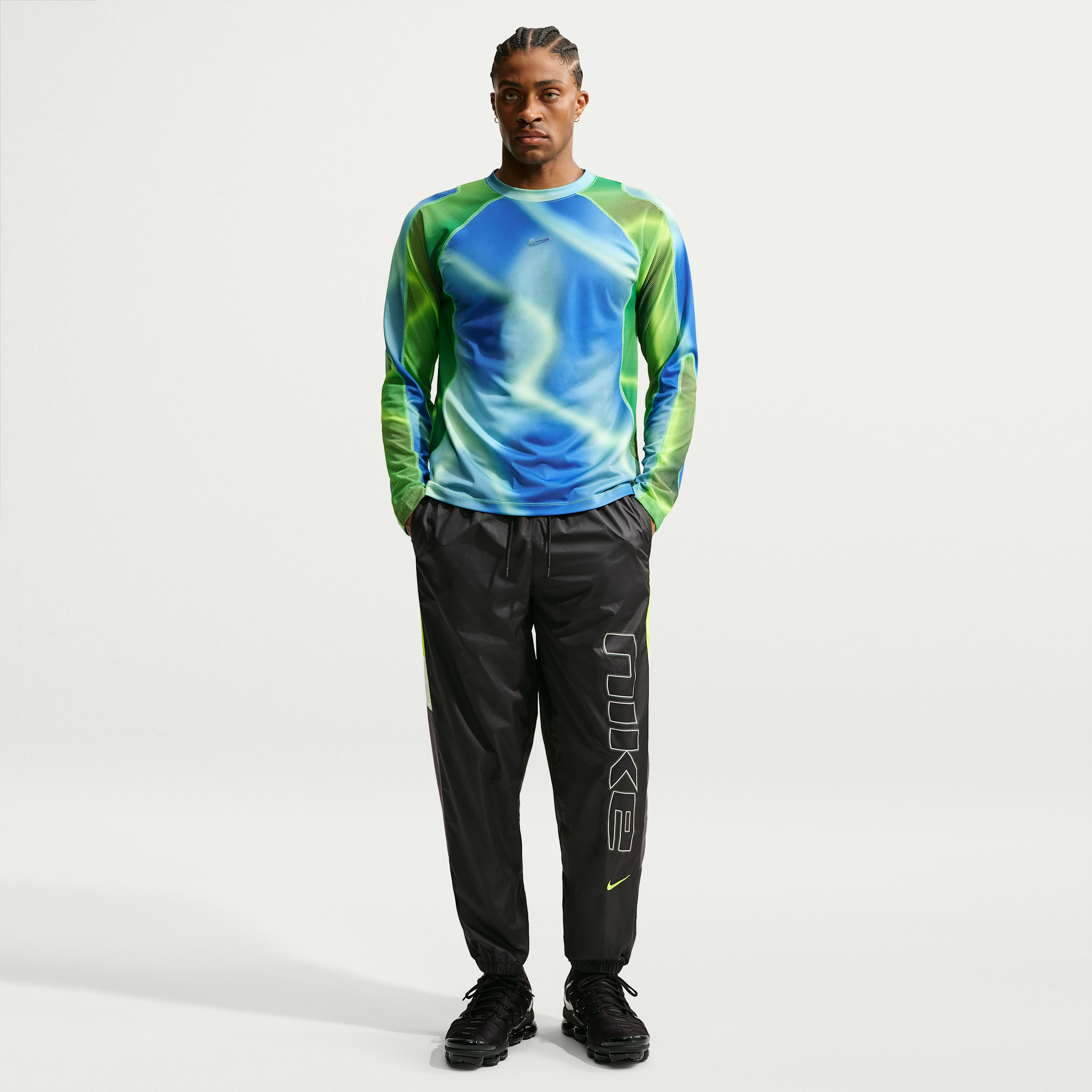 Nike Mens Windrunner Land 26 RMX Pants - - Black / White / Volt Size XL