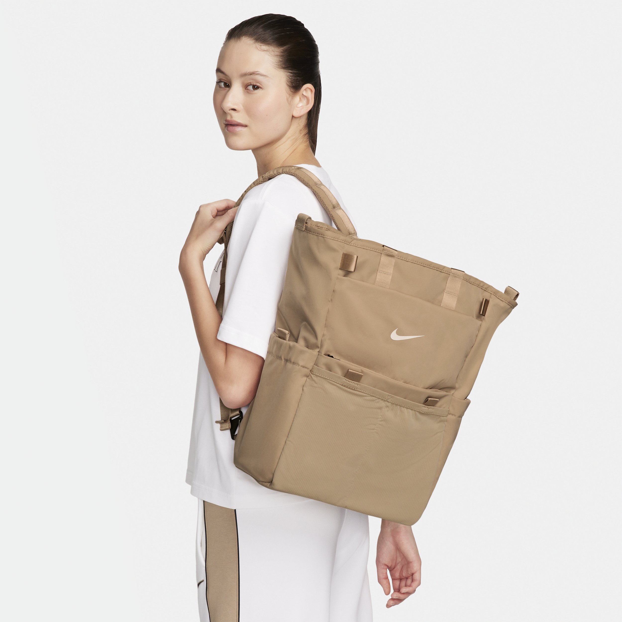 Nike Unisex (m) Convertible Diaper Bag (maternity) (25l) In Brown