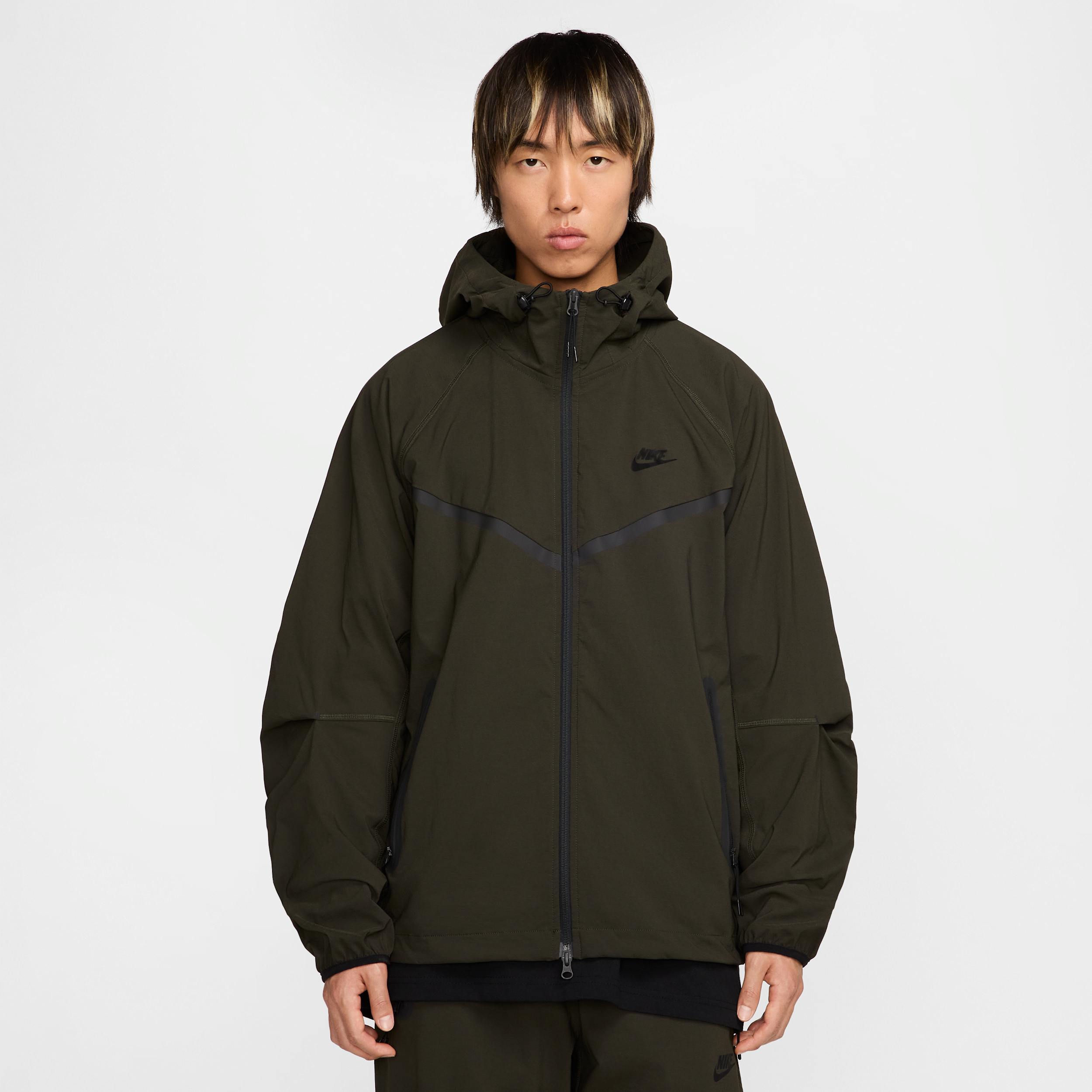 Nike Men's Tech Woven Jacket In Green