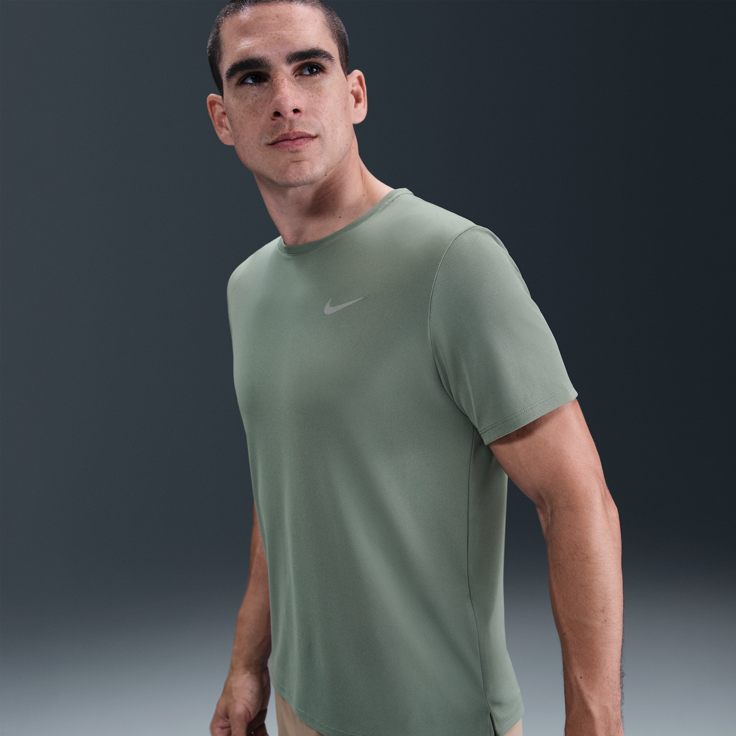 Nike Men's Miler Dri-FIT Short-Sleeve Running Top in Grey | DV9315-364