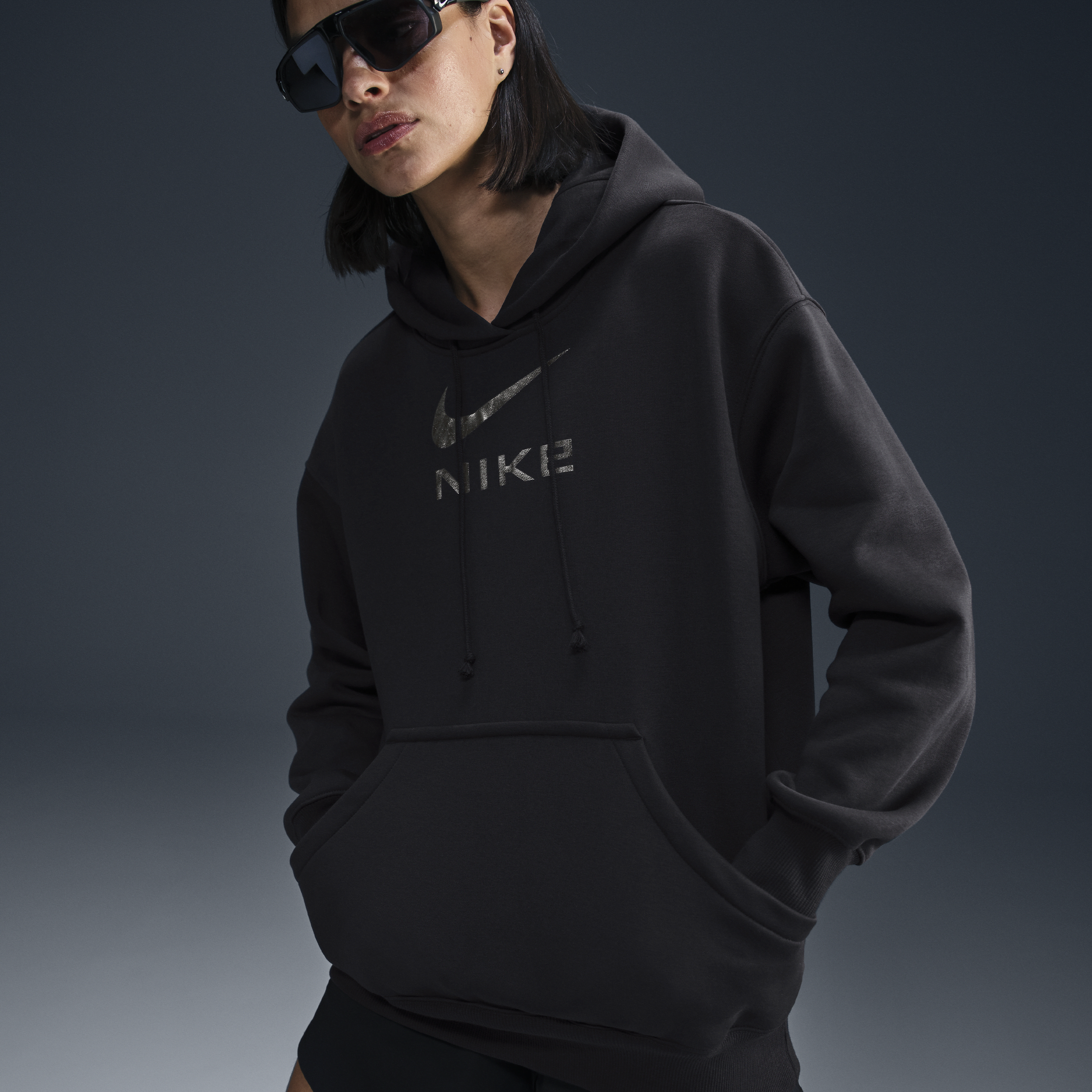 Nike Women's  Sportswear Phoenix Fleece Oversized Pullover Graphic Hoodie In Black