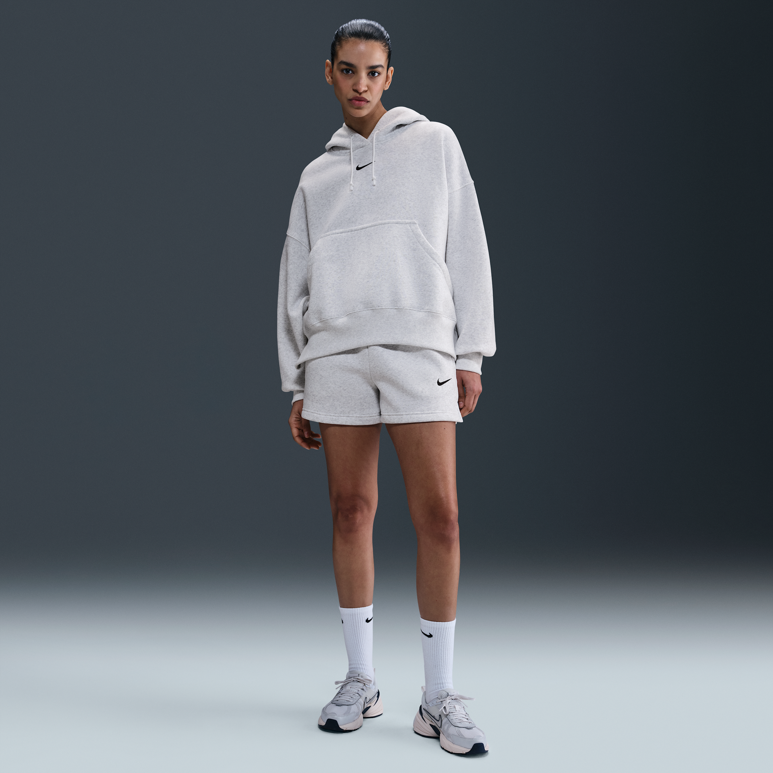Nike Women's  Sportswear Phoenix Fleece Mid-rise 4" Shorts