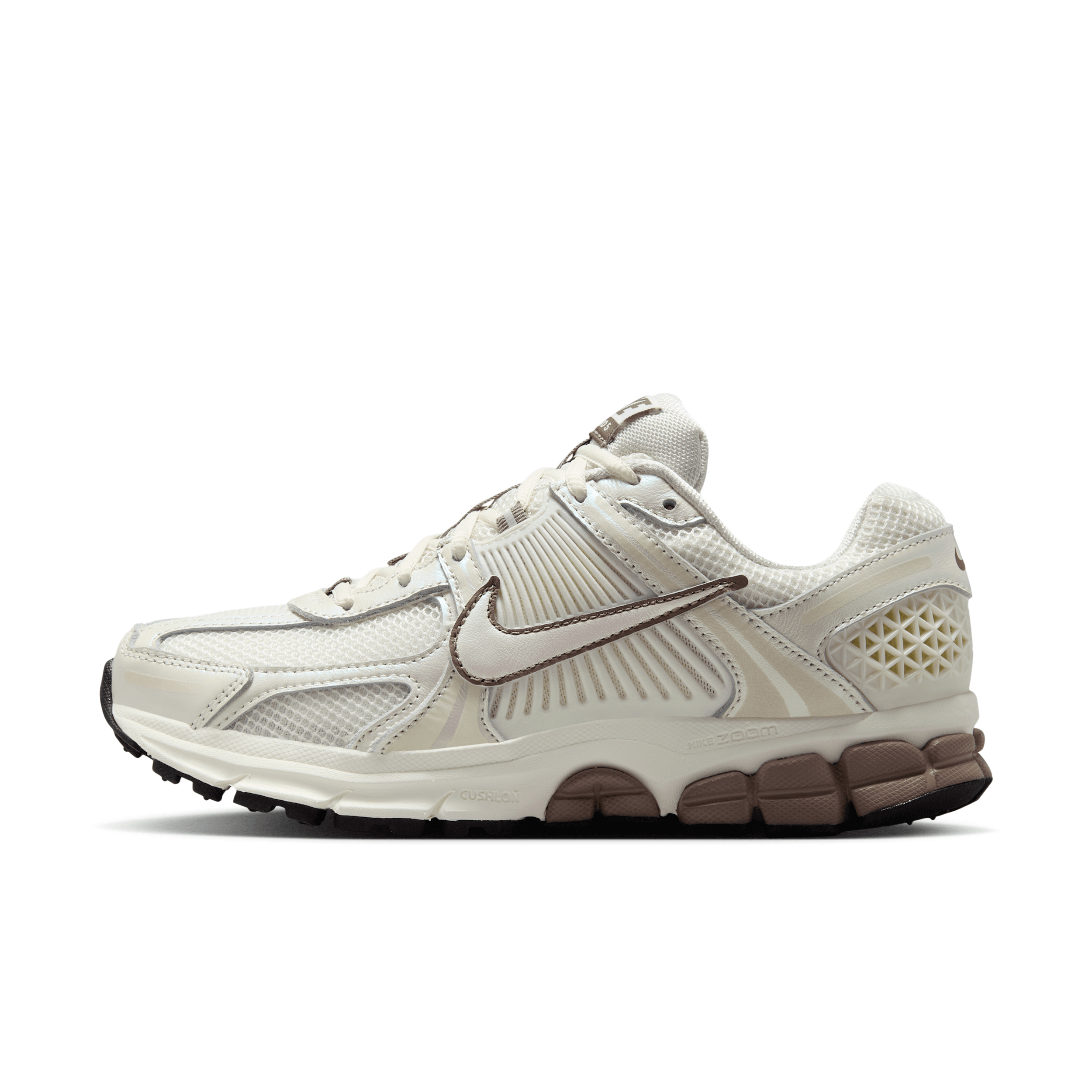 Nike Zoom Vomero 5 Sneaker In White
