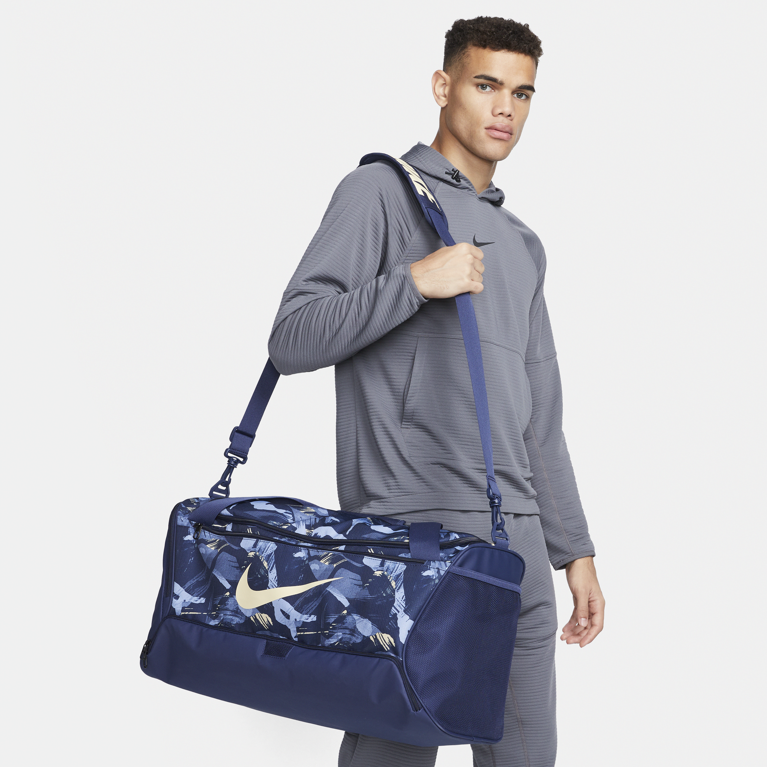 Nike Unisex Brasilia Printed Duffel Bag (medium, 60l) In Blue
