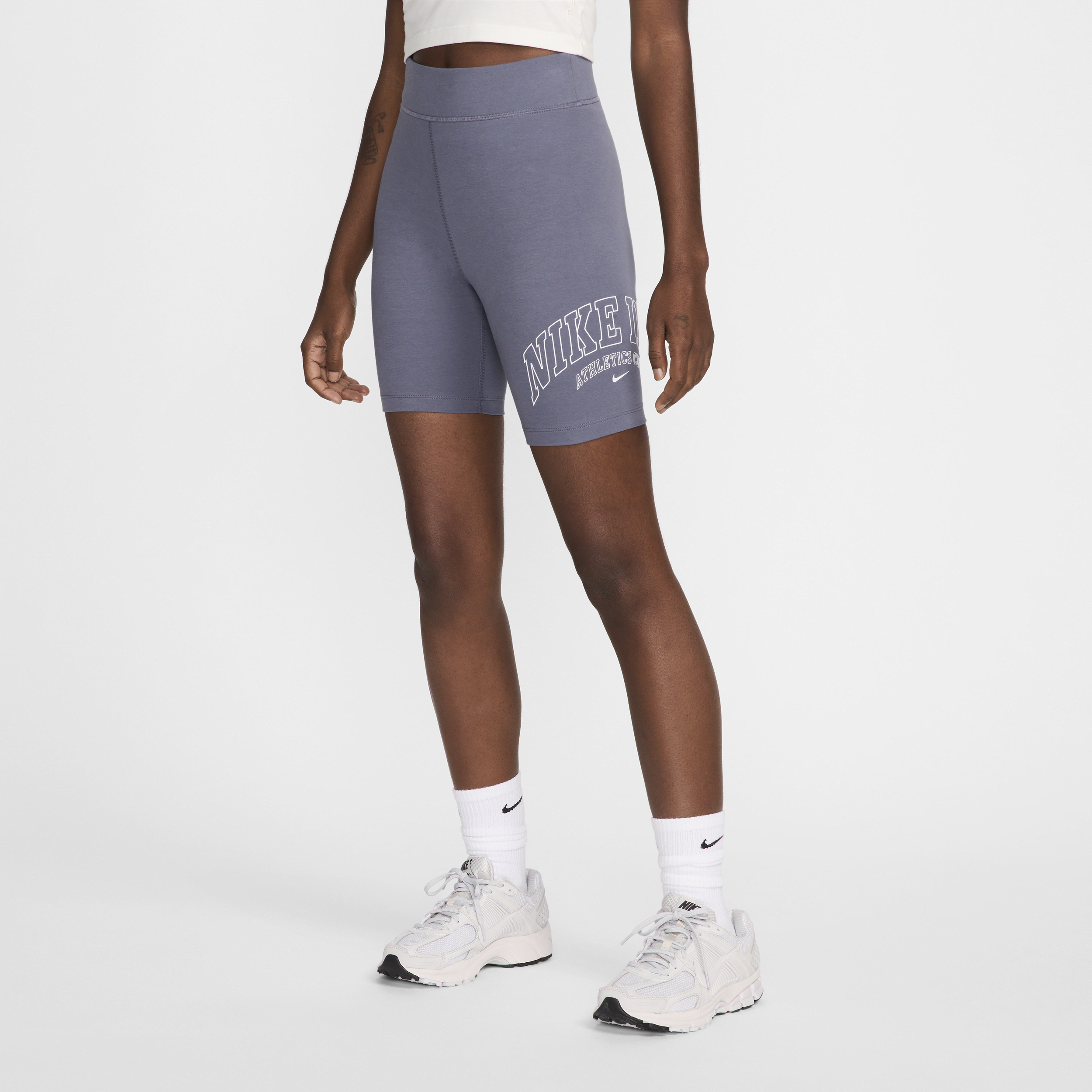 Nike Women's  Sportswear Classic High-waisted 8" Biker Shorts In Gray